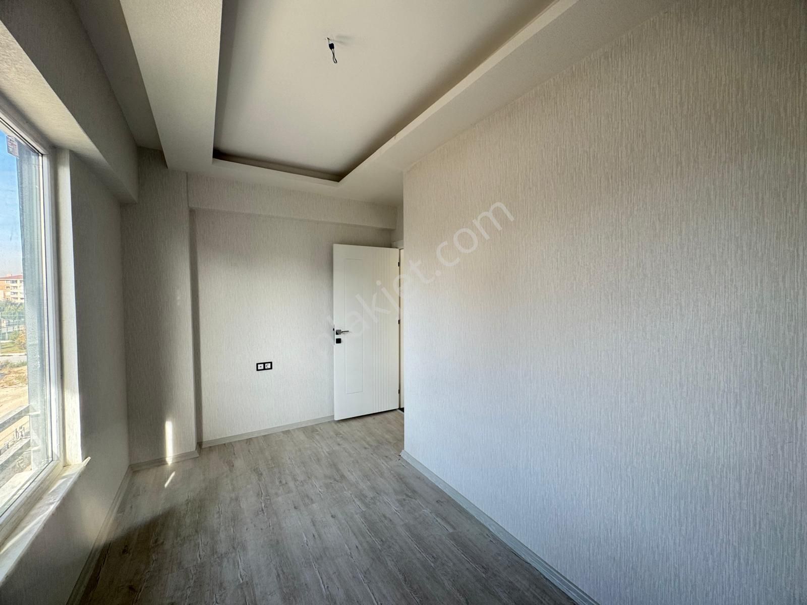 Erenlerde Yeni Binada Fırsat Fiyatlı 3+1 Ara Kat ! - Görsel 16