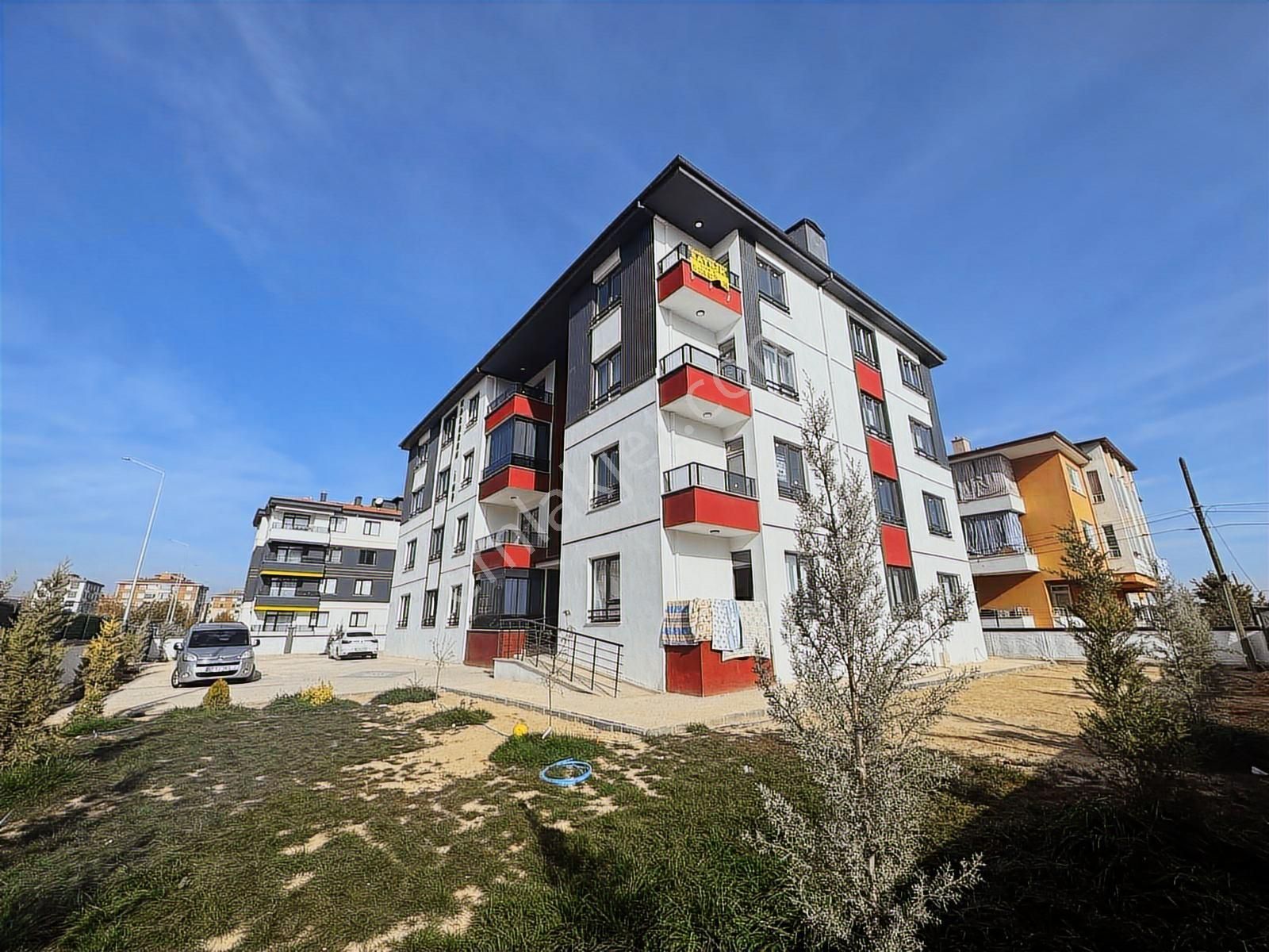 Erenlerde Yeni Binada Fırsat Fiyatlı 3+1 Ara Kat ! - Görsel 10