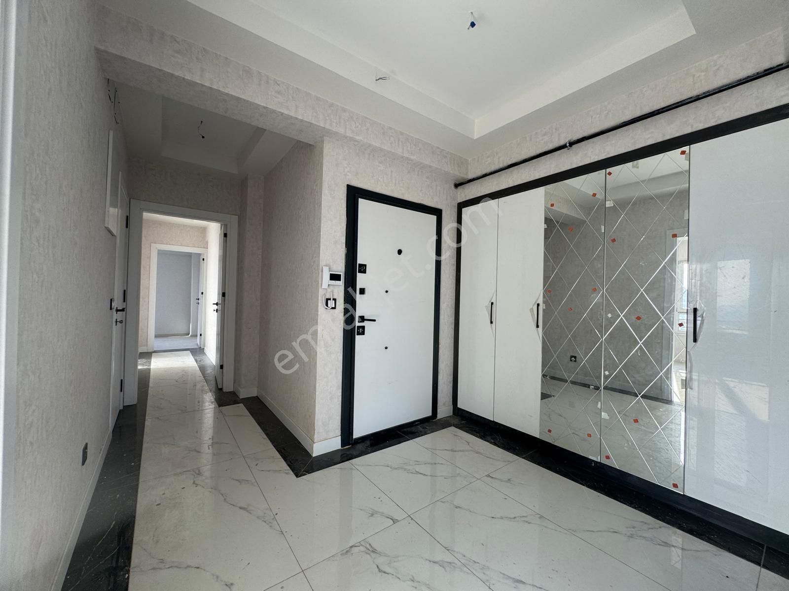 Erenlerde Yeni Binada Fırsat Fiyatlı 3+1 Ara Kat ! - Görsel 7