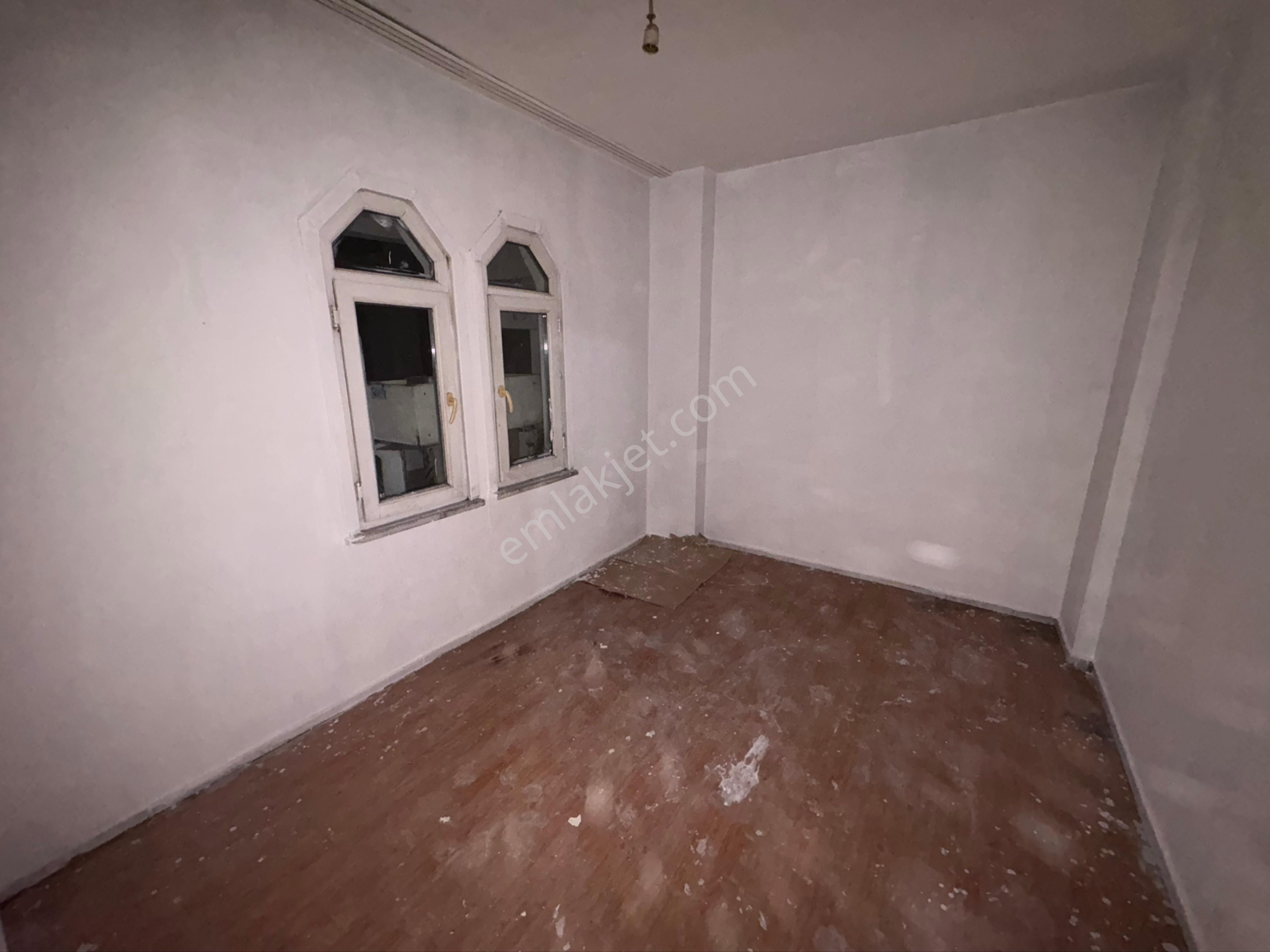 Emir Emlak’dan 3+1 1 Kat Daire Mutfak Dolabı Yapılıyor Çift Balkonlu Yabancıya Uygun - Görsel 16