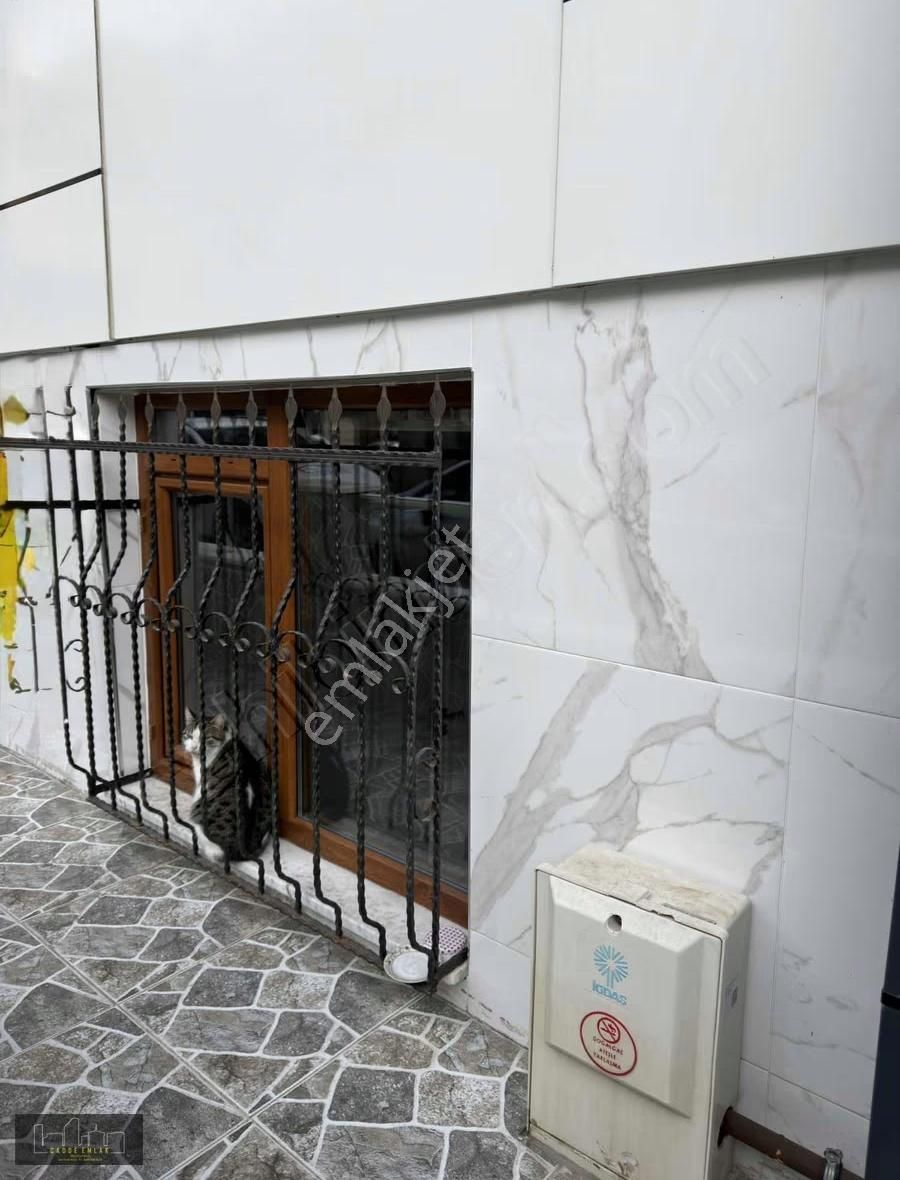Cadde Emlak Gültepe Mah Yeni Bina Cadde Üzeri 2+1 Bahçe Katı - Görsel 15