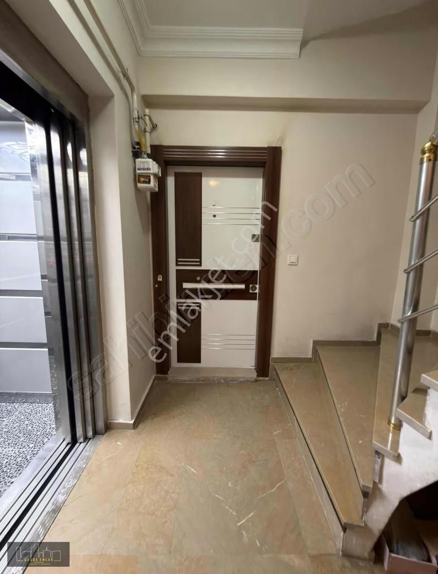 Cadde Emlak Gültepe Mah Yeni Bina Cadde Üzeri 2+1 Bahçe Katı - Görsel 14