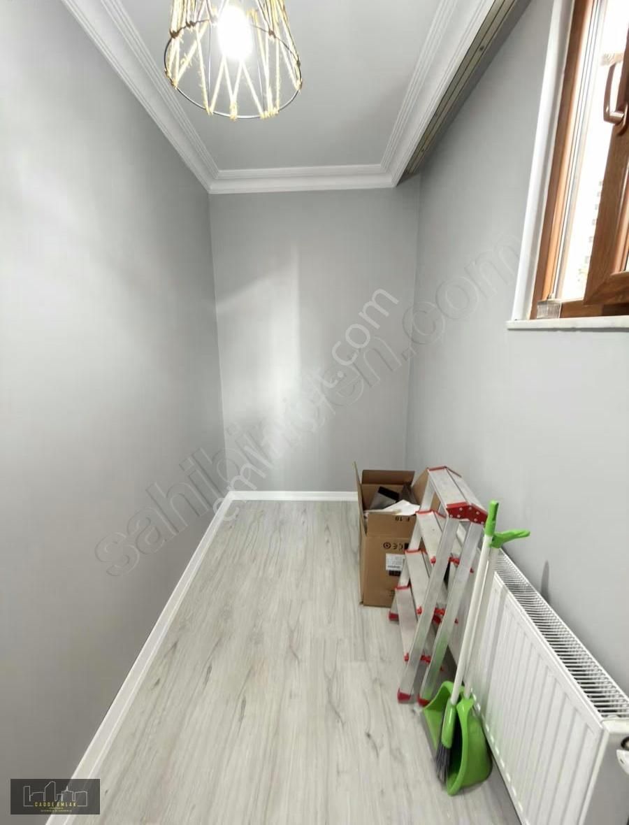 Cadde Emlak Gültepe Mah Yeni Bina Cadde Üzeri 2+1 Bahçe Katı - Görsel 24