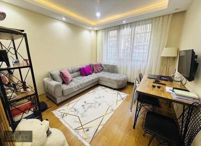 Cadde Emlak Yeşilova Mah E- 5 E Çok Yakın 2+1 80 M2 Giriş Kat