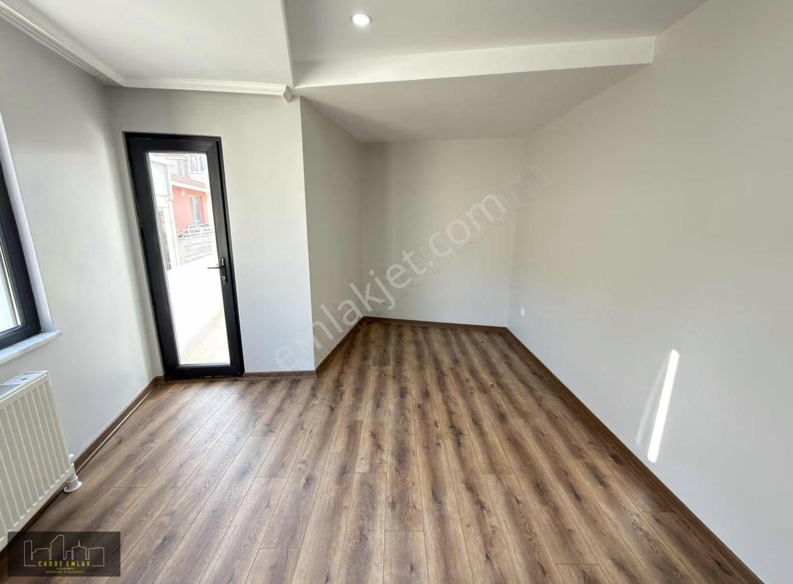 Cadde Emlak Yenimahalle Sıfır Marmaraya Yakın Ara Kat Lüx Daire - Görsel 7