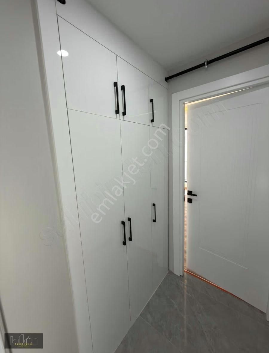 Cadde Emlak Yenimahalle Sıfır Marmaraya Yakın Ara Kat Lüx Daire - Görsel 8
