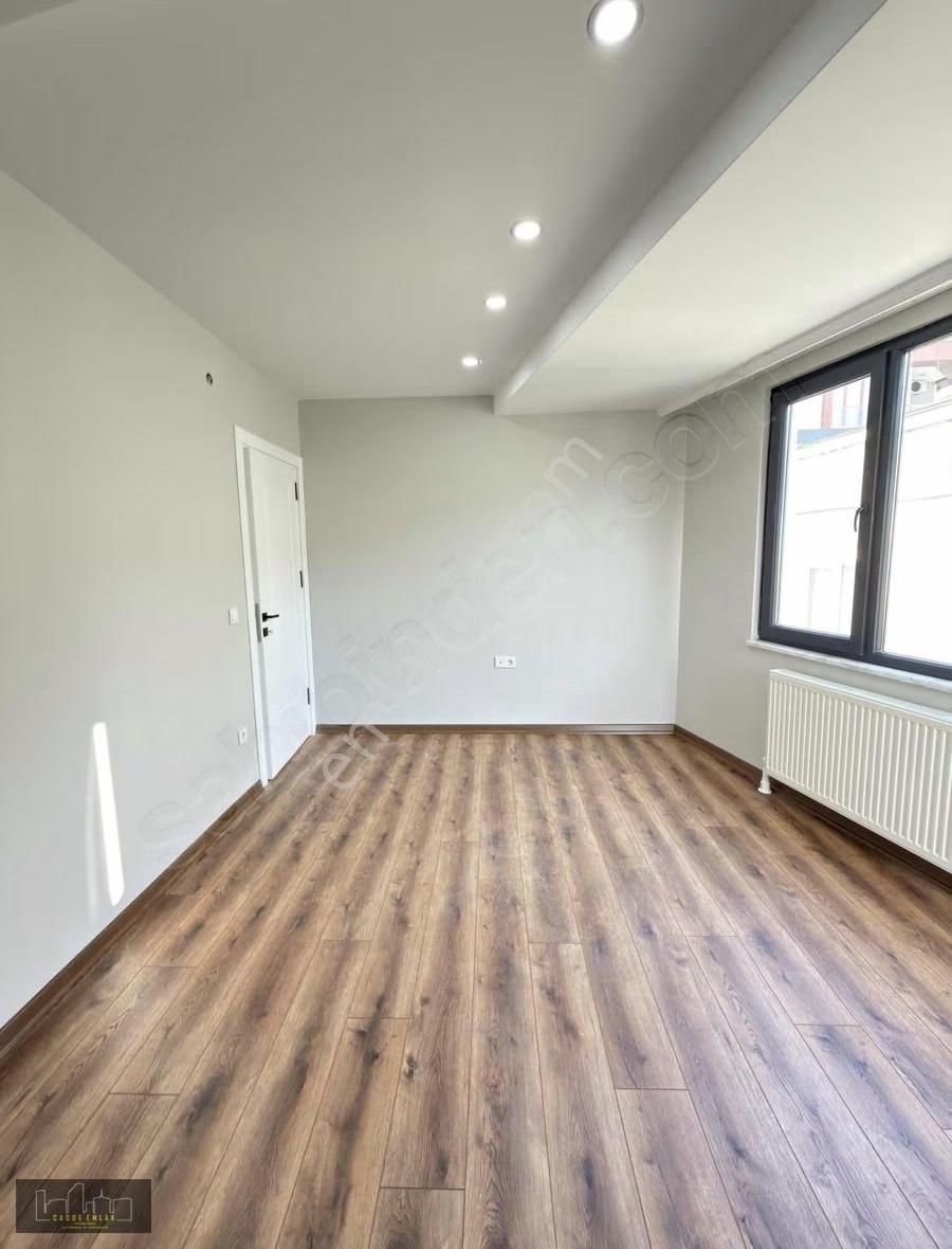 Cadde Emlak Yenimahalle Sıfır Marmaraya Yakın Ara Kat Lüx Daire - Görsel 4