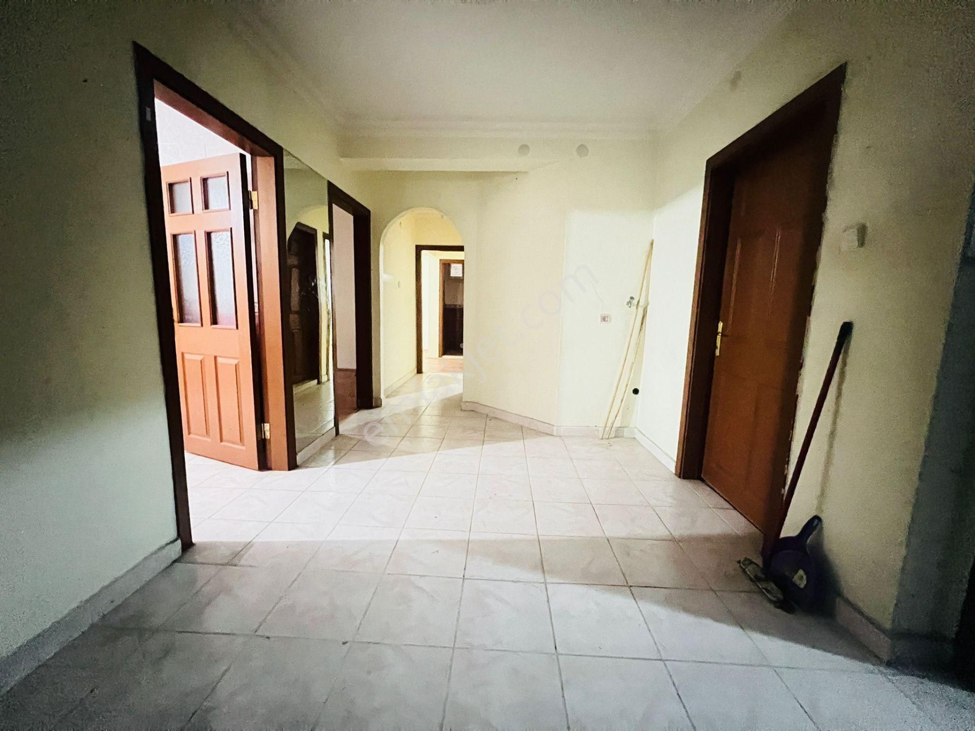 3+1 Kiralık Fırsat Küvetli Ferah Daire Fırsat Fiyata - Görsel 16