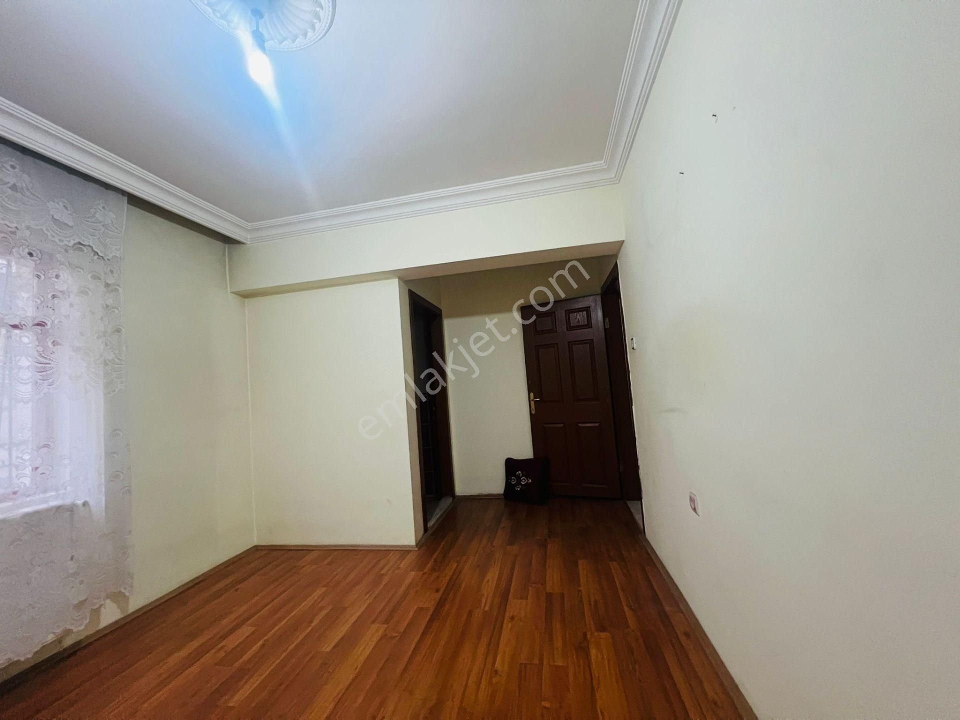 3+1 Kiralık Fırsat Küvetli Ferah Daire Fırsat Fiyata - Görsel 13