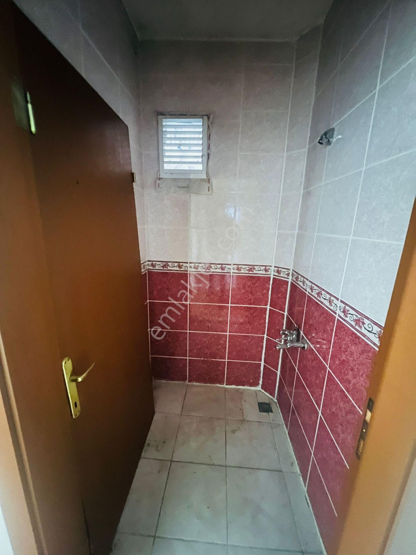 3+1 Kiralık Fırsat Küvetli Ferah Daire Fırsat Fiyata - Görsel 11