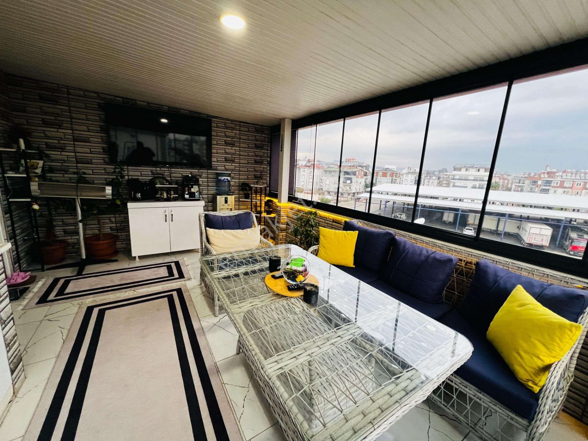 Her Detayı Özenle Yapılmış Çok Kullanışlı K.teraslı Lüks Dubleks - Görsel 8