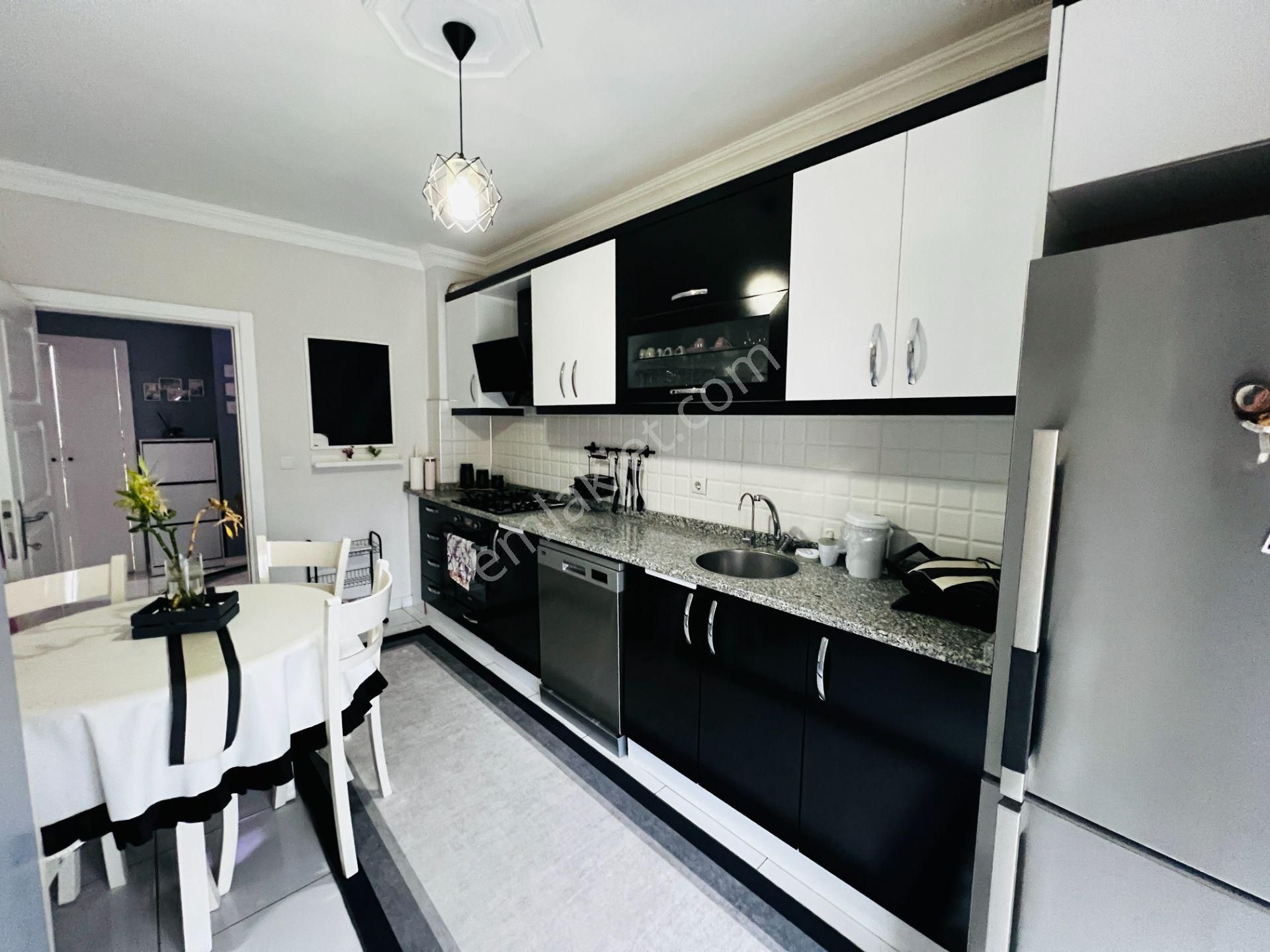 Her Detayı Özenle Yapılmış Çok Kullanışlı K.teraslı Lüks Dubleks