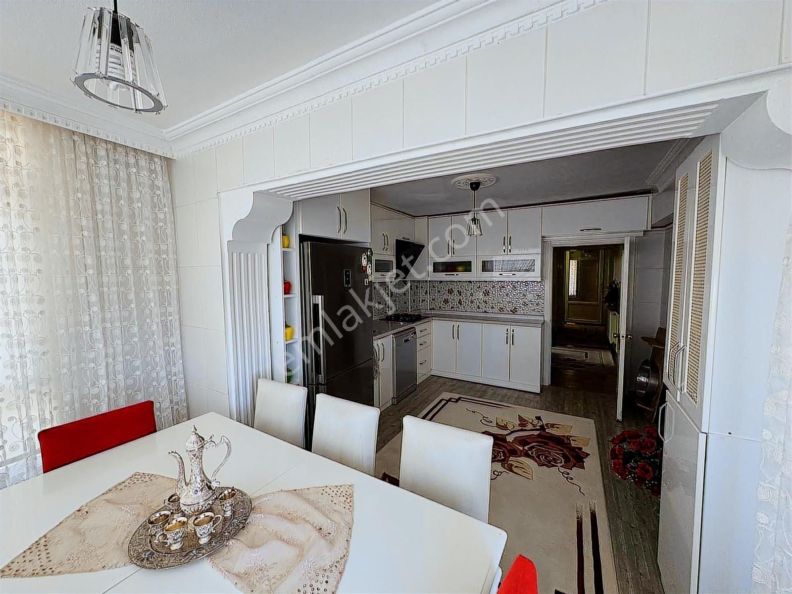 Bade Emlak İnşaattan 5+1 Manzaralı Dubleks - Görsel 15