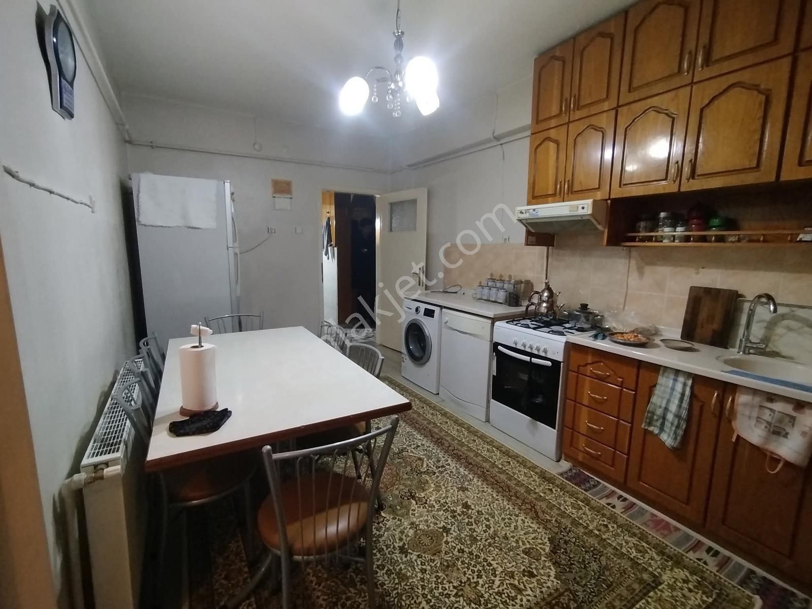 Fatih Işıklar Mahallesinde 4+1 Arakat İçi Yapılı Daire - Görsel 14