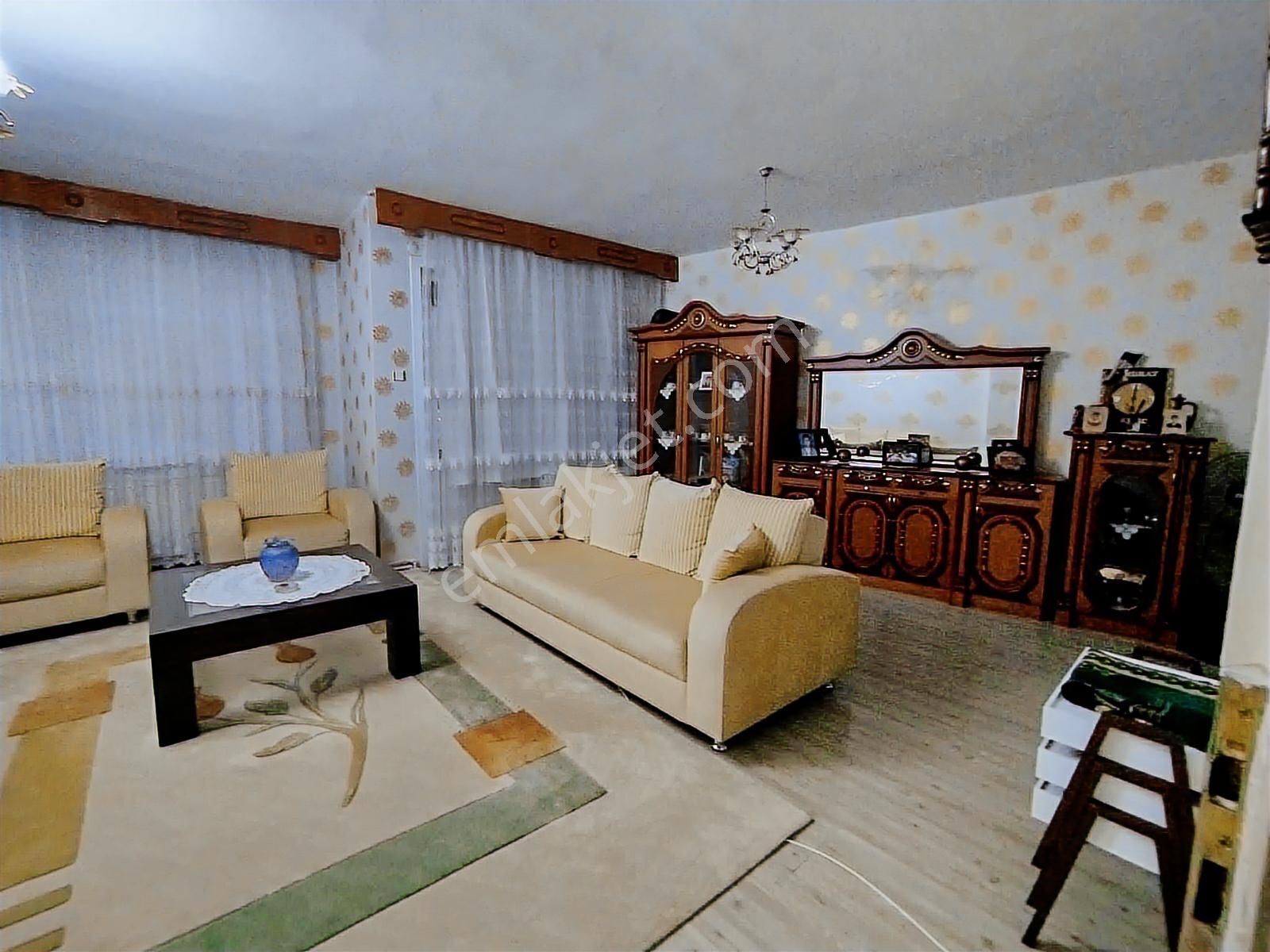 Fatih Işıklar Mahallesinde 4+1 Arakat İçi Yapılı Daire - Görsel 3