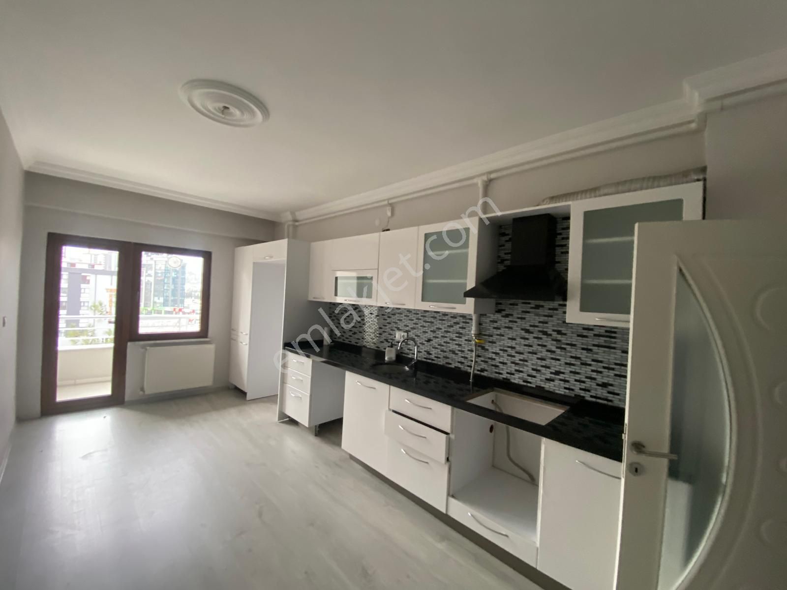 Trabzon Yomra'da Kiralık Arakat Dubleks Daire - Görsel 2