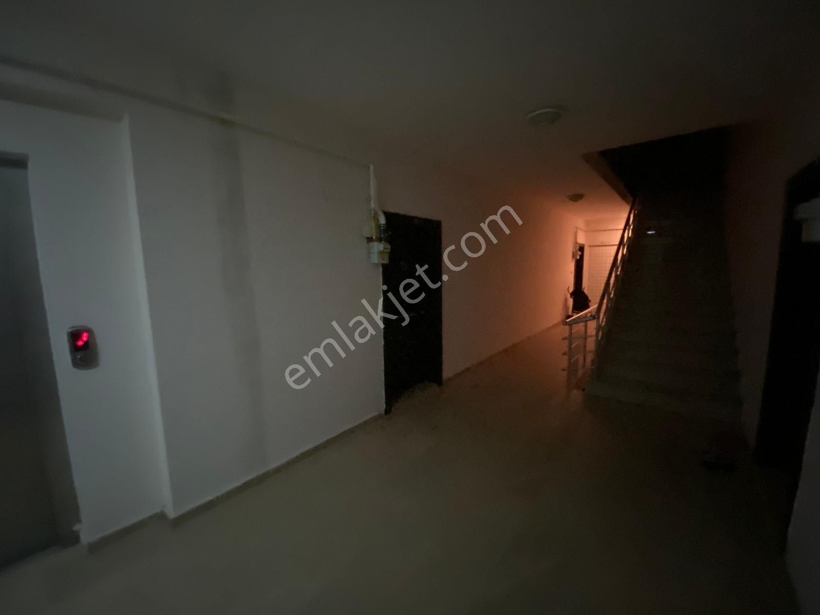 Trabzon Yomra'da Kiralık Arakat Dubleks Daire - Görsel 30