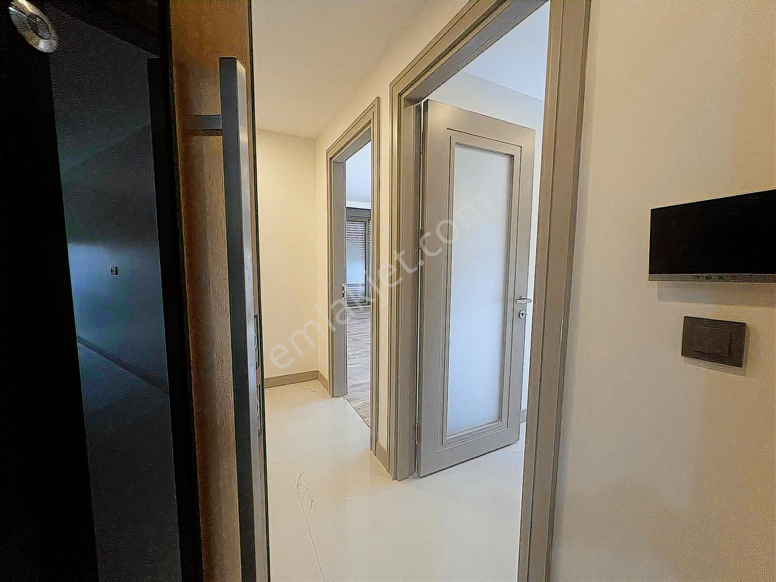 Çengelköy Vera Sitesinde Ferah Önü Açık 135 M² 3+1 Daire - Görsel 8