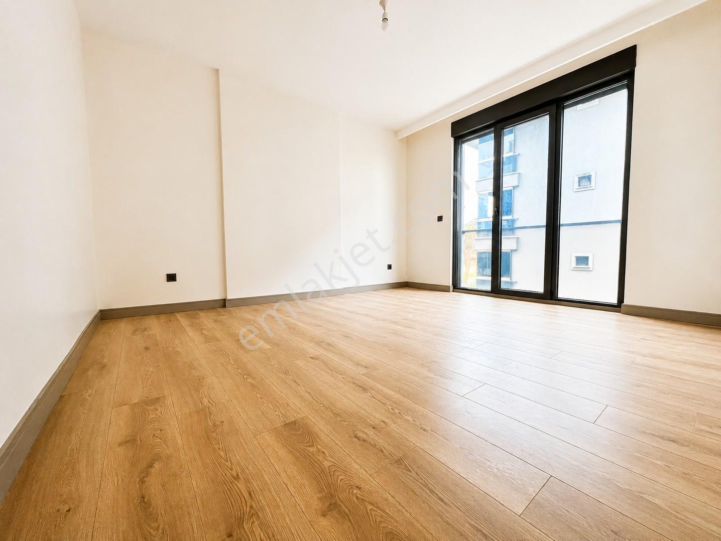 (video) Çengelköy Vera Sitesinde Ferah Önü Açık 135 M² 3+1 Daire - Görsel 25