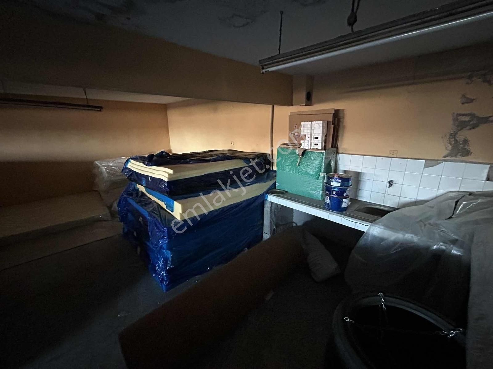 Altınova Mh'sinde Komple Satılık Bina - Görsel 3