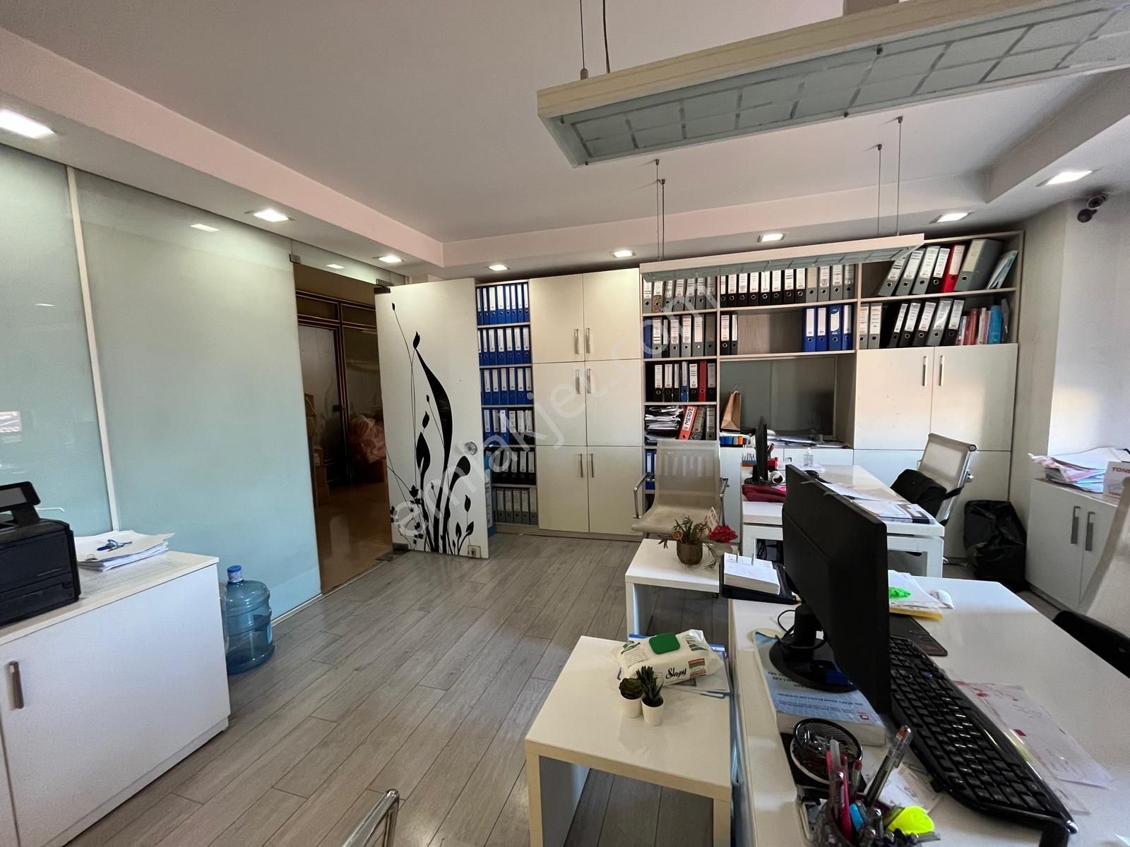 ▃artemin▃yeşildirek Derya İş Merkezinde En Üst Kat Satılık Ofis - Görsel 12