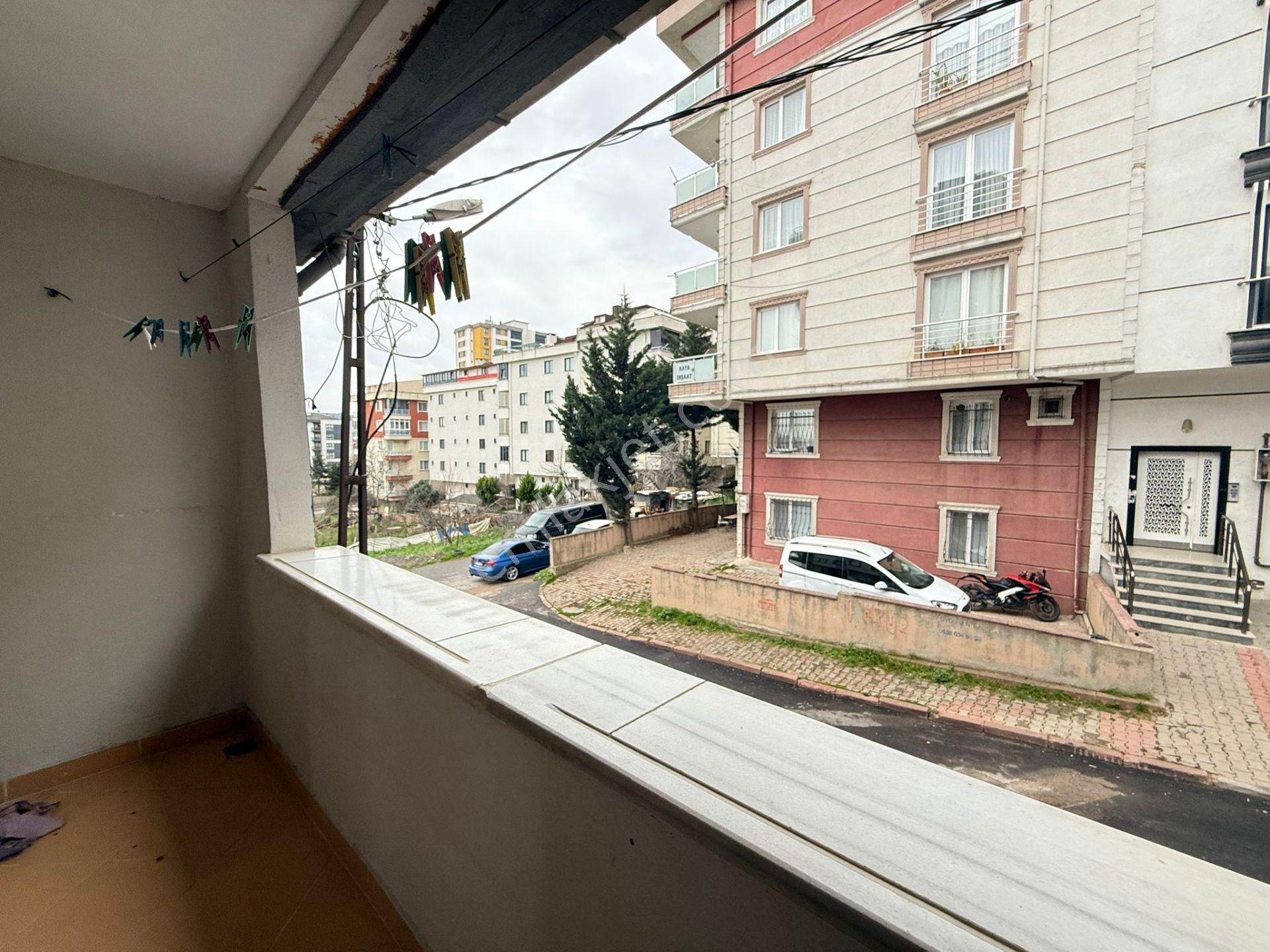 Satılık 4+1 Merkezi Konumlu Metro Ve Belediye Yanı 150m2 Dubleks Müstakil Ev - Görsel 22