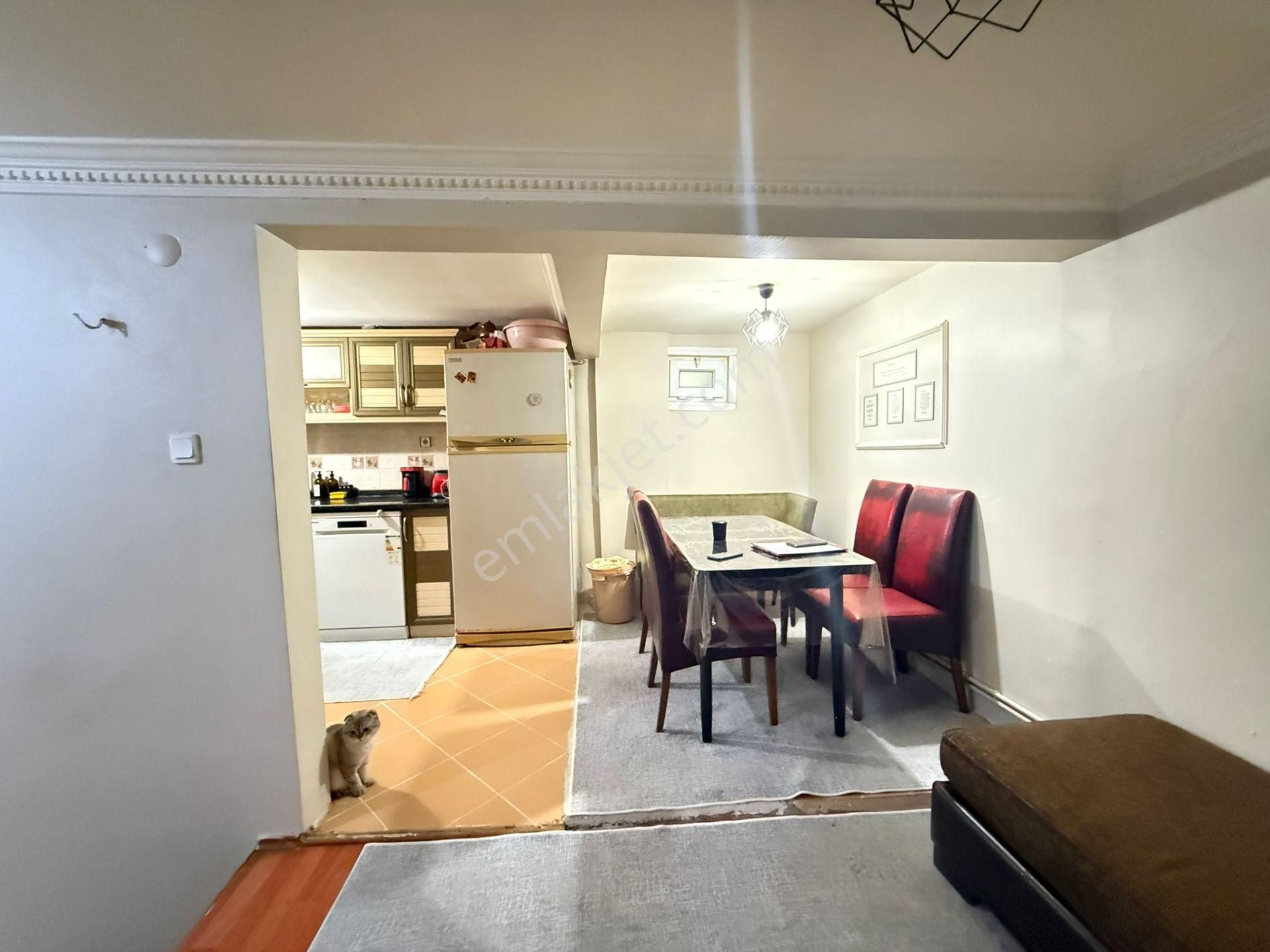 Satılık 4+1 Merkezi Konumlu Metro Ve Belediye Yanı 150m2 Dubleks Müstakil Ev - Görsel 20