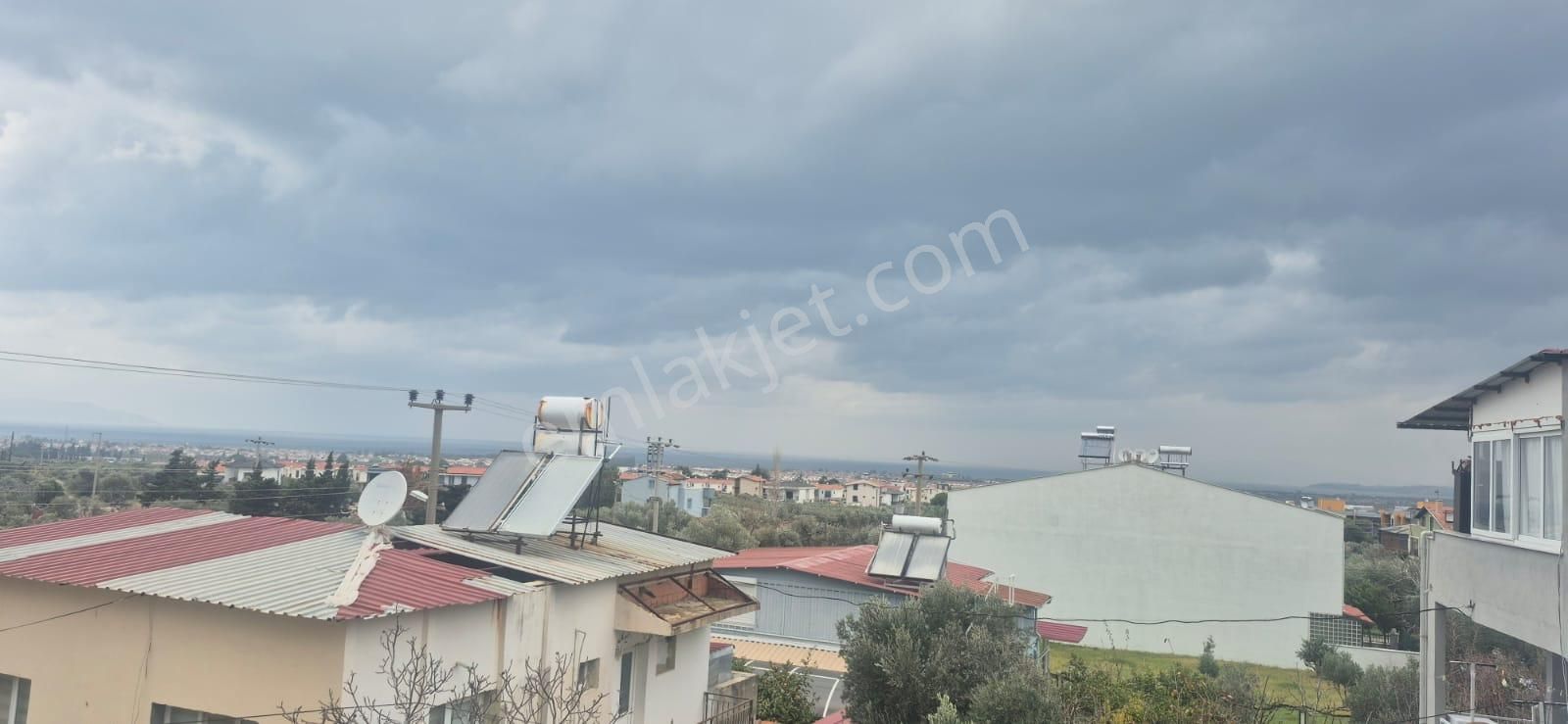 Kuşadası Davutlar Mahallesı Ionıa Evlerınde 4+1 Denız Manzaralı Çatı Dubleks