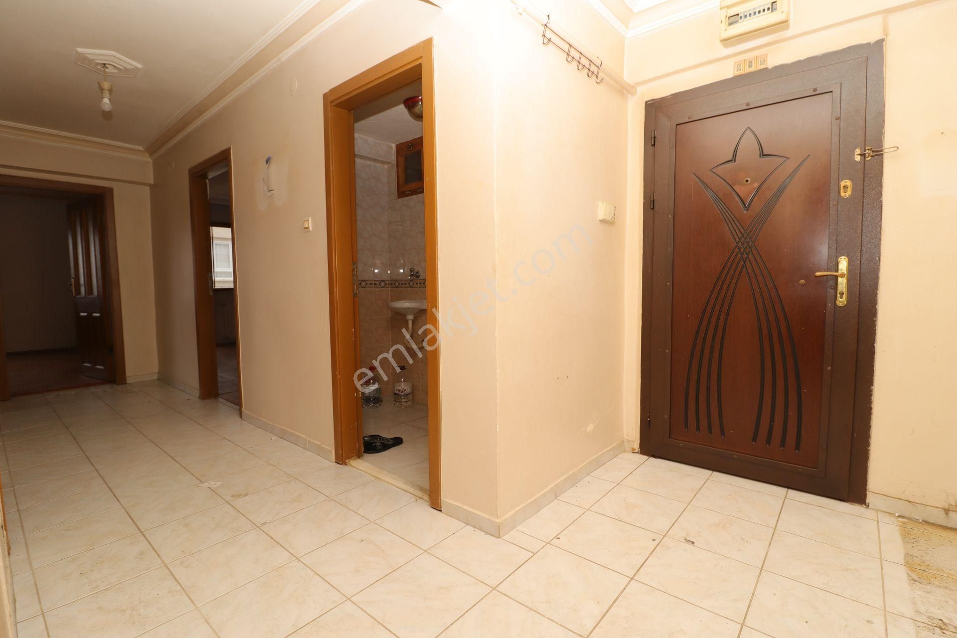 Akif'ten Etimesgut Elvan'da Önü Açık 3+1 Boş Üç Balkonlu Satılık Daire - Görsel 10