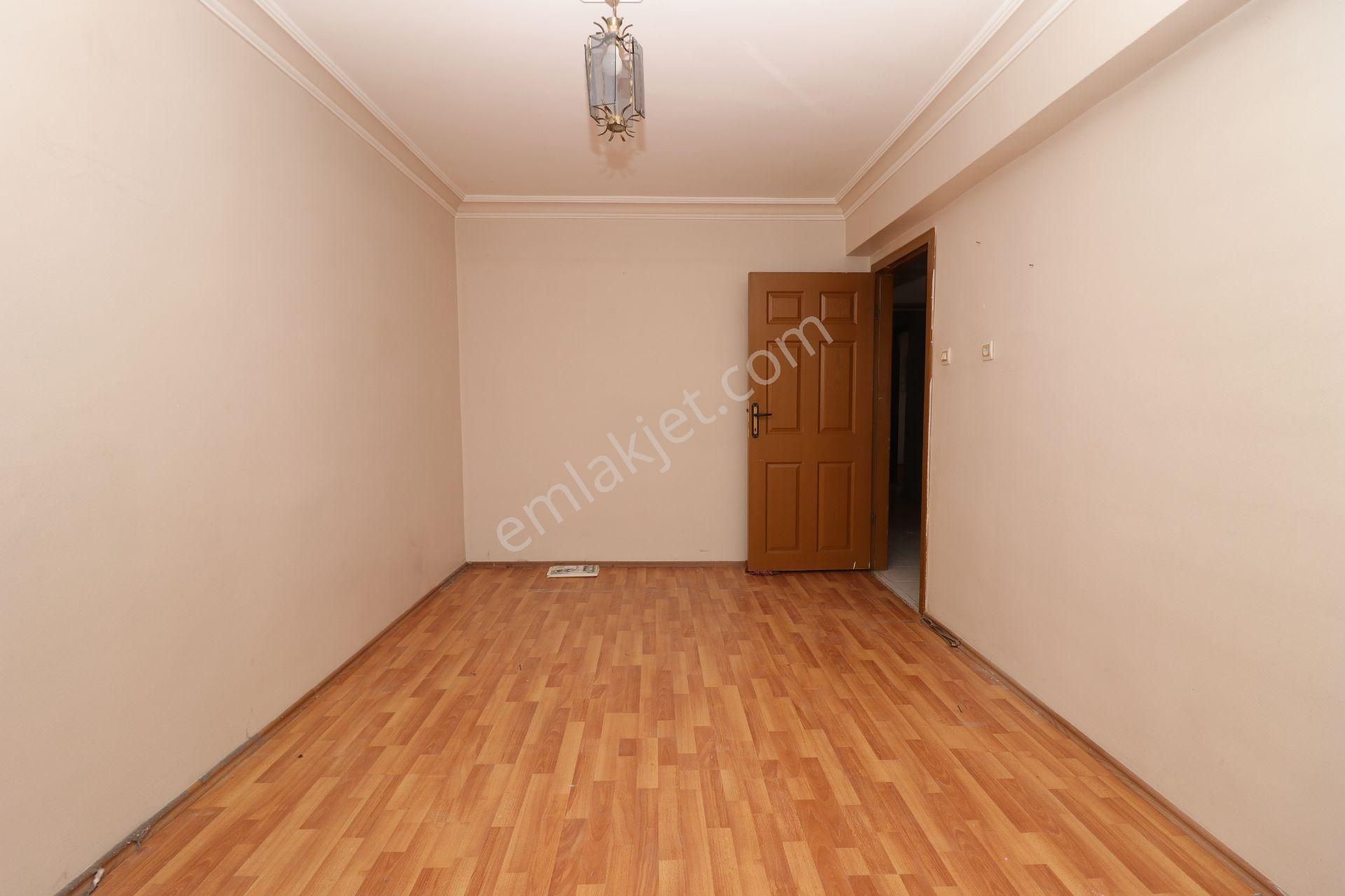 Akif'ten Etimesgut Elvan'da Önü Açık 3+1 Boş Üç Balkonlu Satılık Daire - Görsel 12