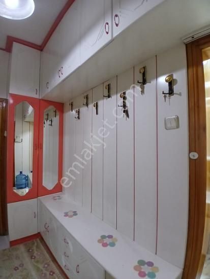 Fatih Işıklar Mahallesinde 3+1 Arakat Asansörlü Daire - Görsel 3