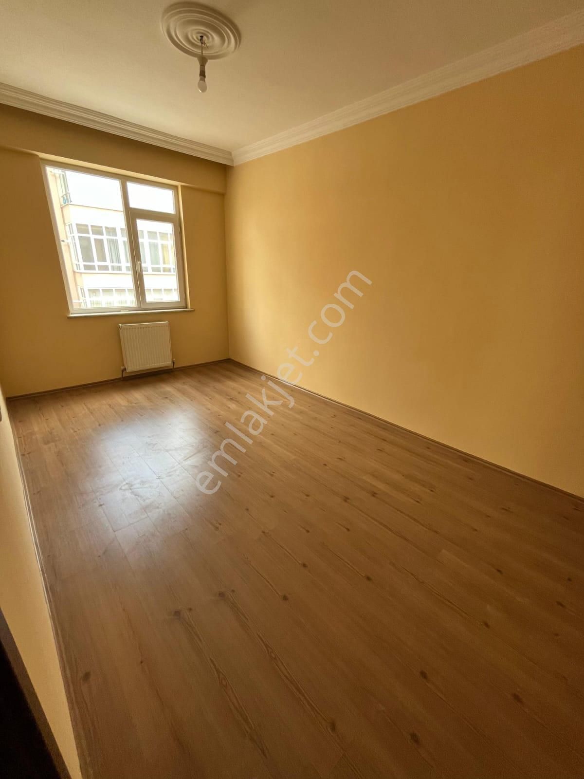 İsa Kavak Gayrimenkul'den Kiralık 3+1 Daire | Karatay Ulubatlıhasan - Görsel 8