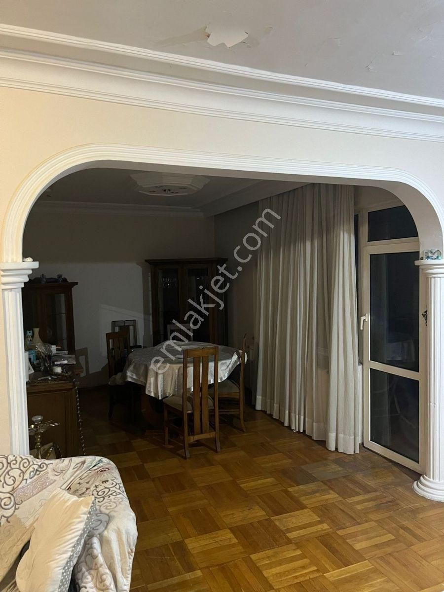 Yeni Mahallede Merkezi Konumda 2+1 110 M2 Ara Kat.. - Görsel 7