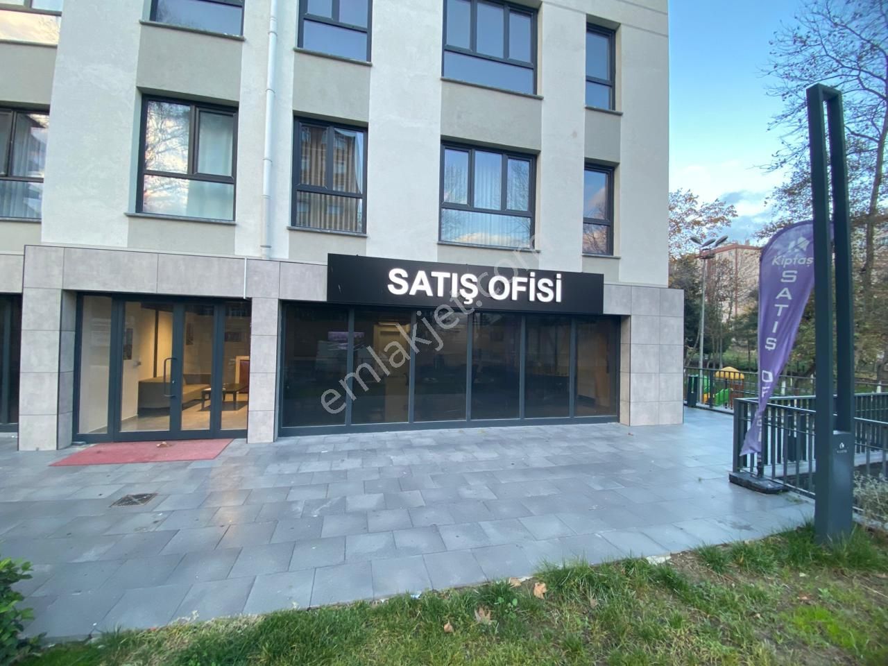 Vatandaşlık Tamamlamaya Uygun Yeni Sitede Geniş 3+1 Daire - Görsel 22