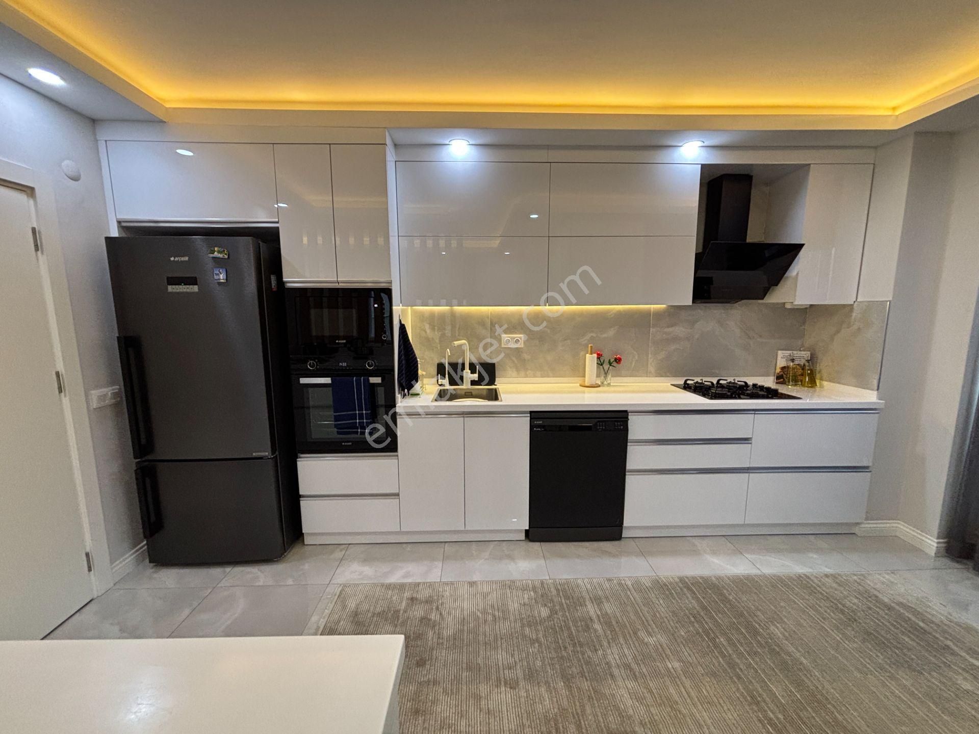 Site İçi Ultra Lüks Cephesi Açık Daire - Görsel 7