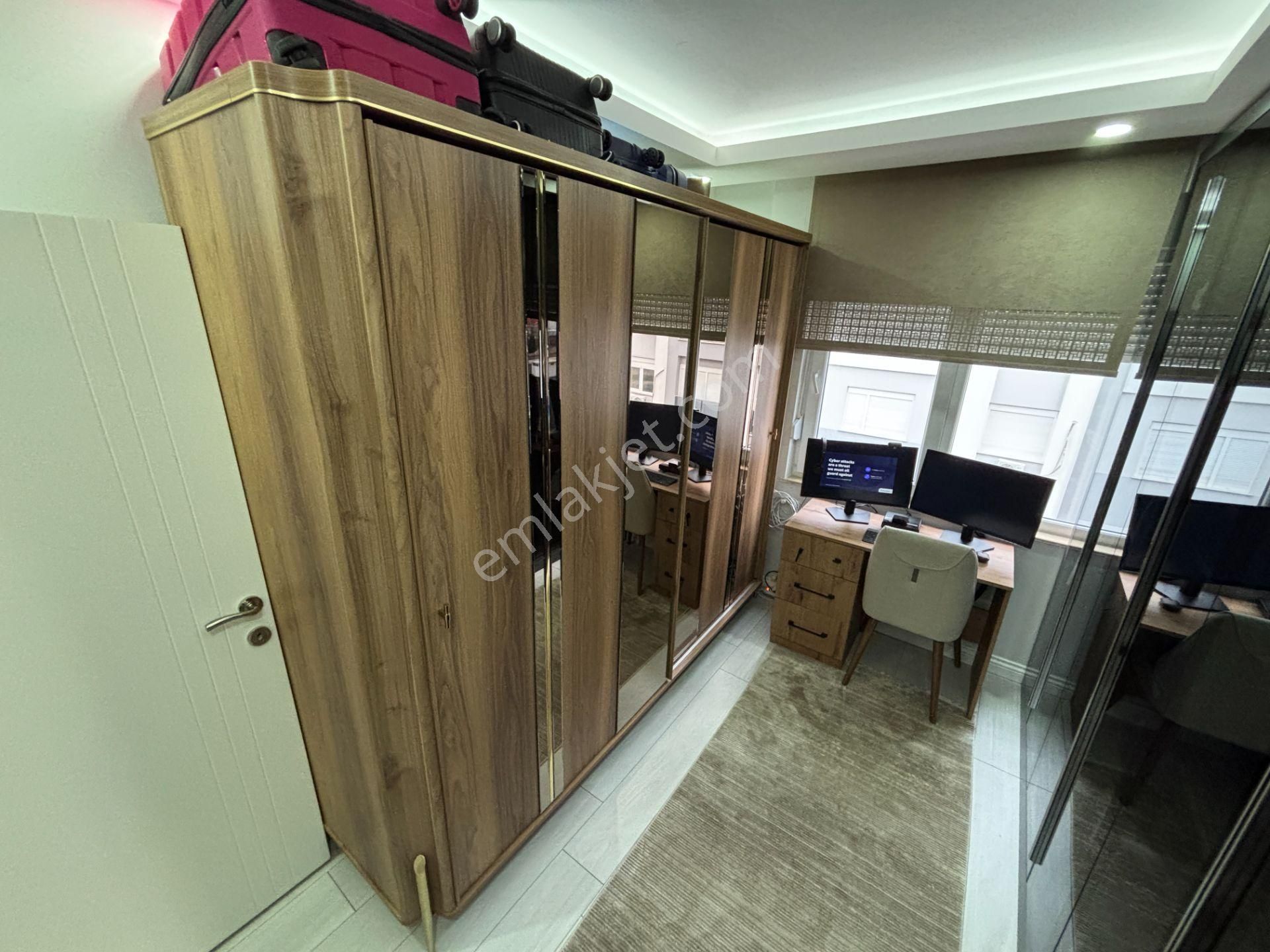 Site İçi Ultra Lüks Cephesi Açık Daire - Görsel 32