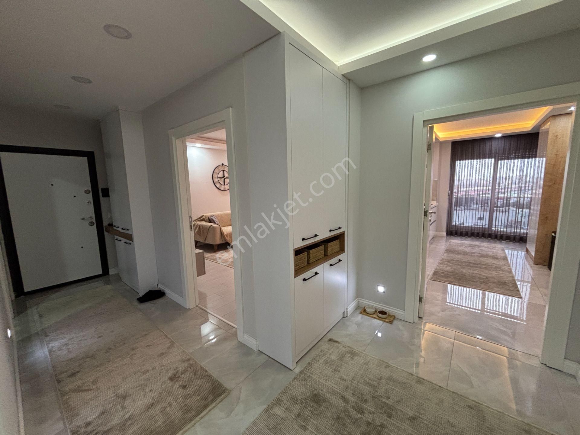 Site İçi Ultra Lüks Cephesi Açık Daire - Görsel 27