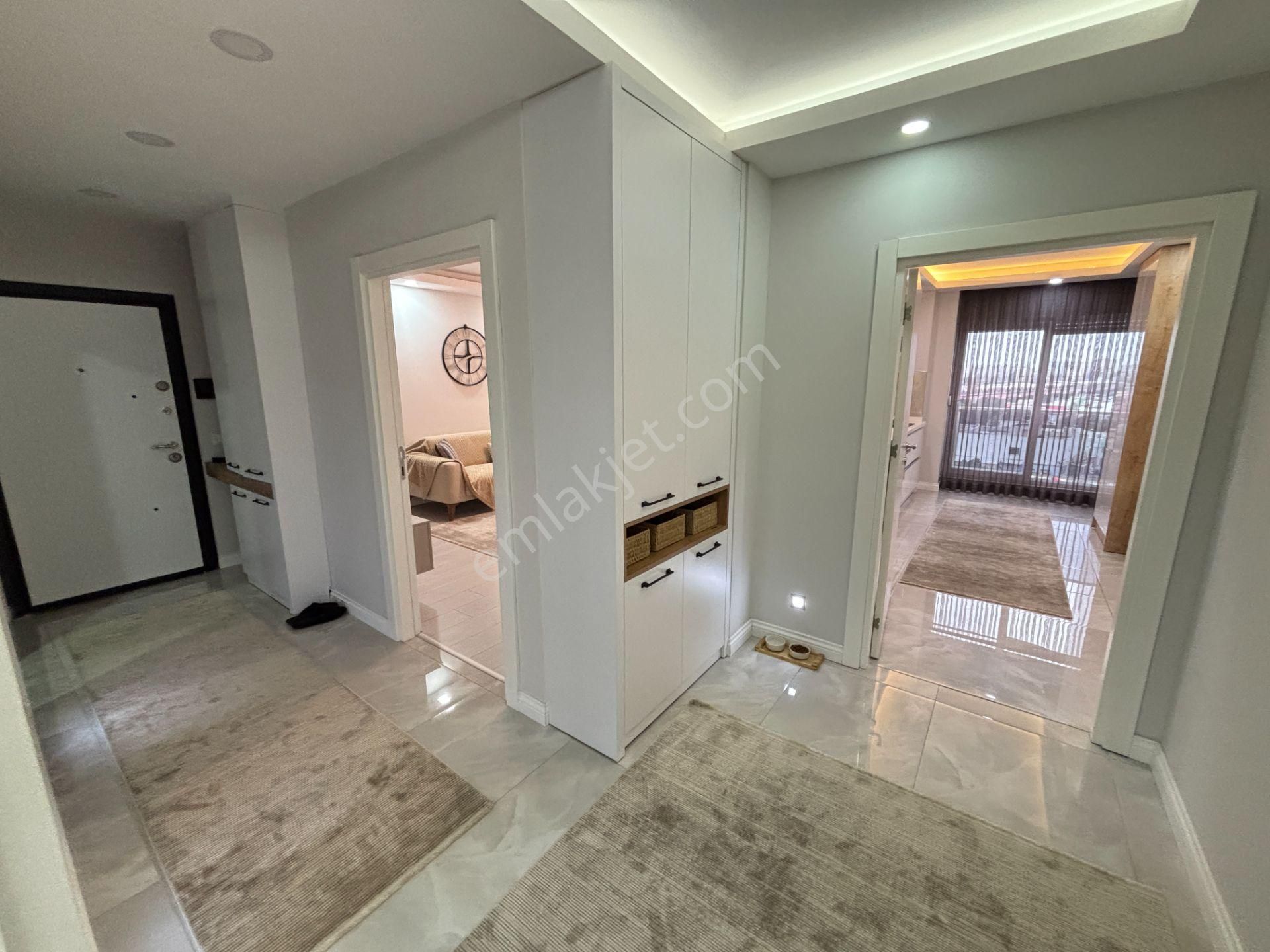 Site İçi Ultra Lüks Cephesi Açık Daire - Görsel 28