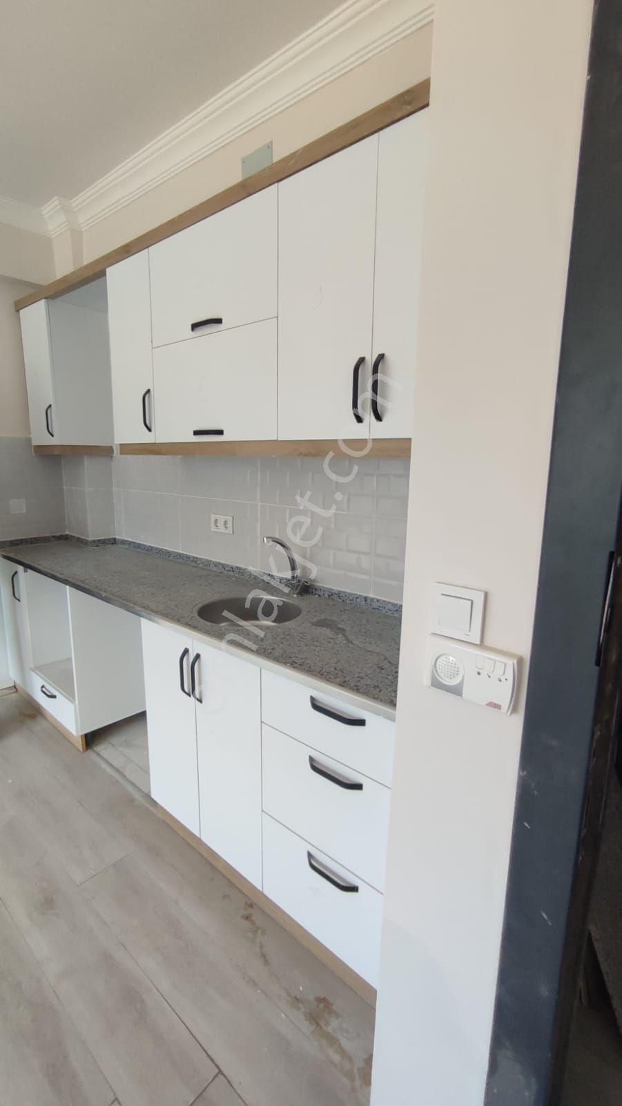 Havalimanı Güzergahında Acil Satılık 1+1 - Görsel 6