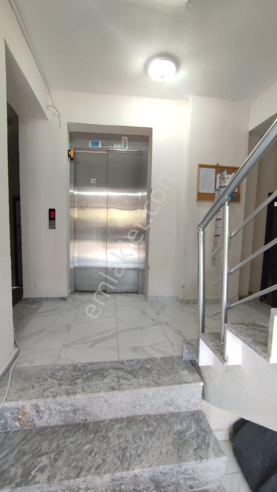 Havalimanı Güzergahında Acil Satılık 1+1 - Görsel 12