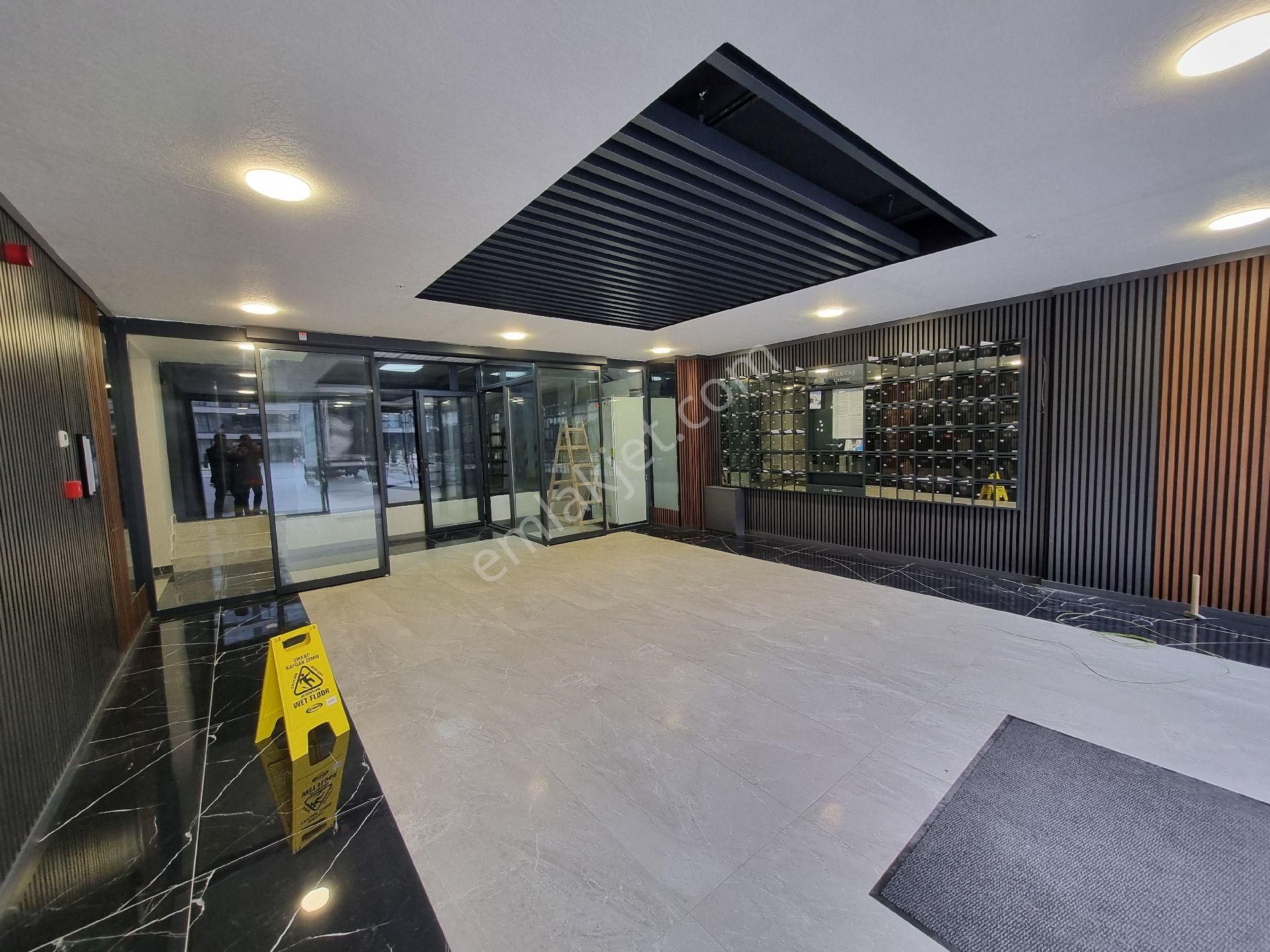 Çamlıca Mah Bağdat Caddesi İpektaş Cadde Projesinde Kiralık 1+1 5.kat Balkonlu Yerden Isıtma - Görsel 9