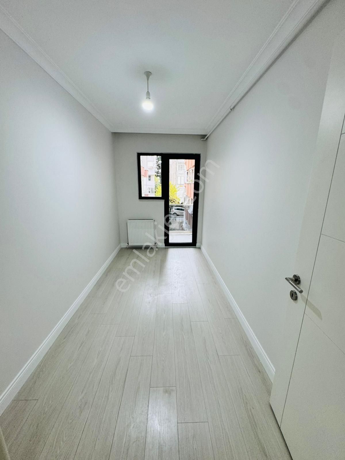█ Konfor █ Minibüsle E-5 Ortası Tam Merkezde Modern Balkonlu 2+1 - Görsel 5