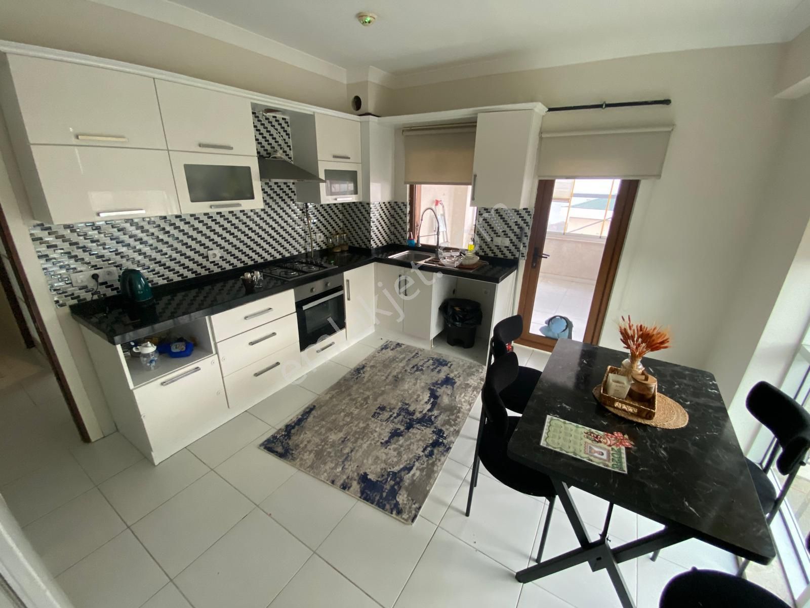 Trabzon Pelitlide Kiralık Daire - Görsel 11