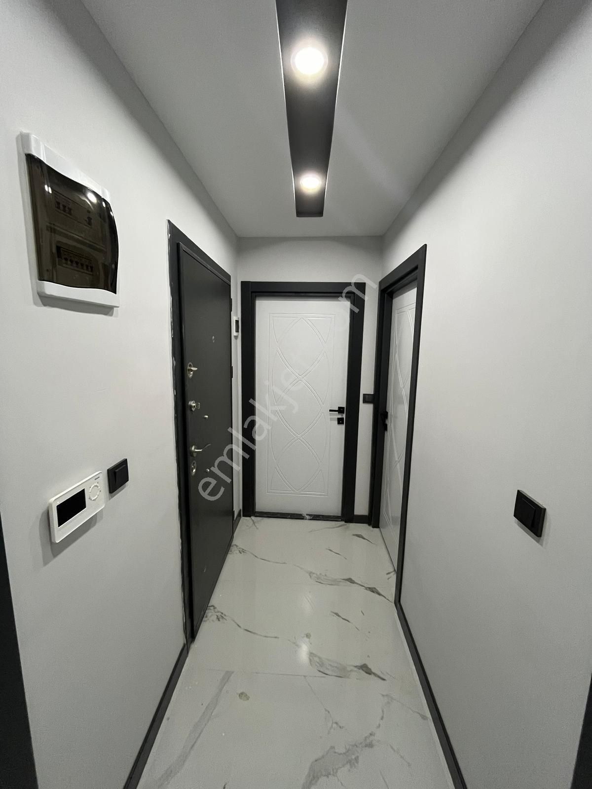 Şelale Mahallesi Sıfır 2+1 İskanlı Katta Ayrı Mutfaklı Fırsat Daire - Görsel 7