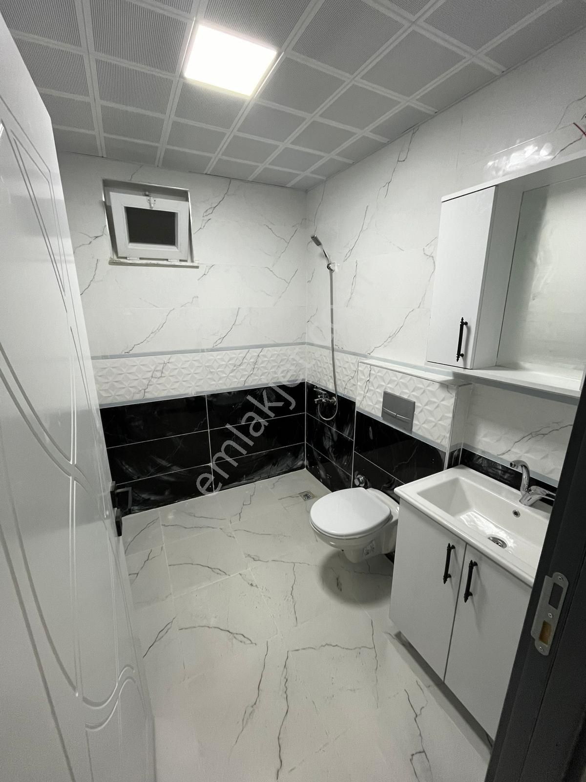 Şelale Mahallesi Sıfır 2+1 İskanlı Katta Ayrı Mutfaklı Fırsat Daire - Görsel 2