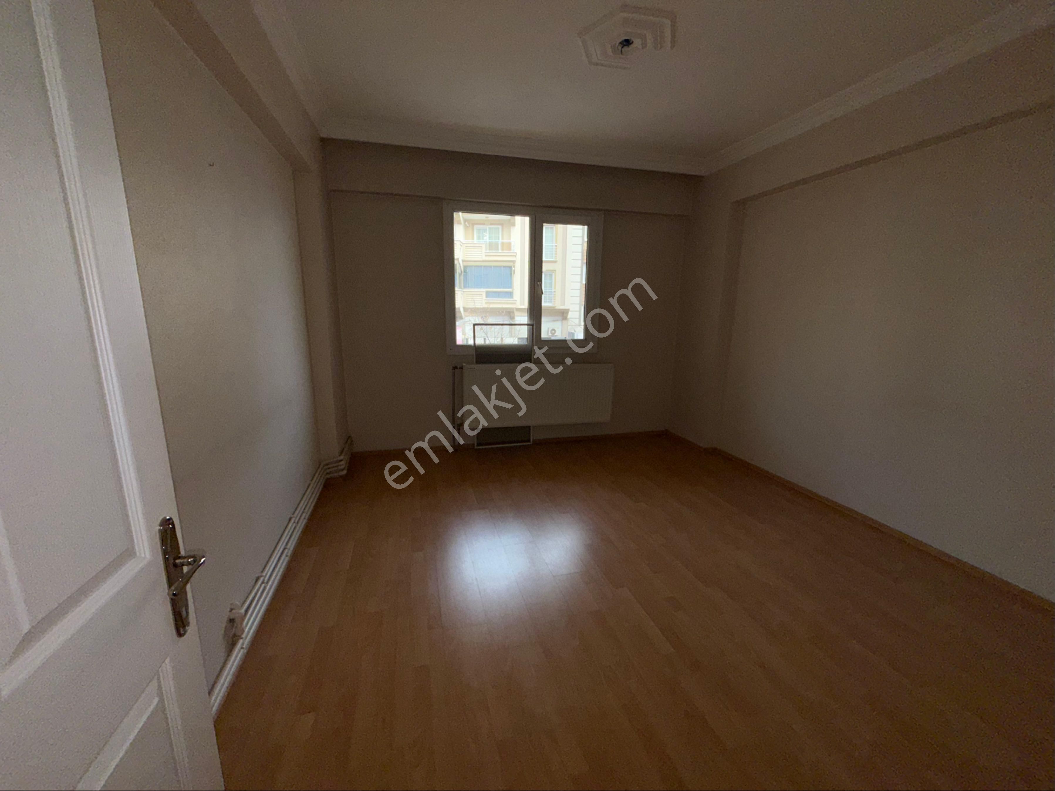 Akhisar Hürriyet'te Hilaliye Caddesinde Asansörlü Satılık 3+1 Köşe Daire - Görsel 10