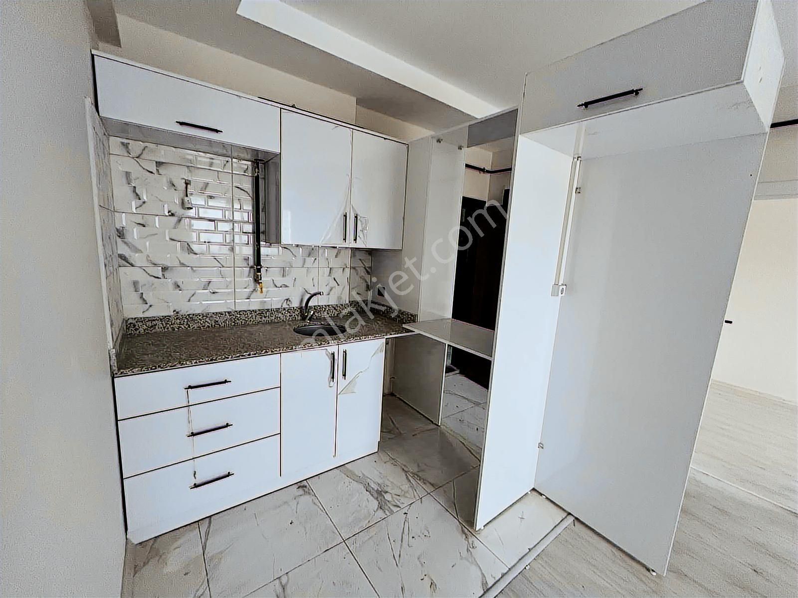 Kule Park'den İlim Yolu Bulvar Üzeri 1+1 Yatırımlık Daire