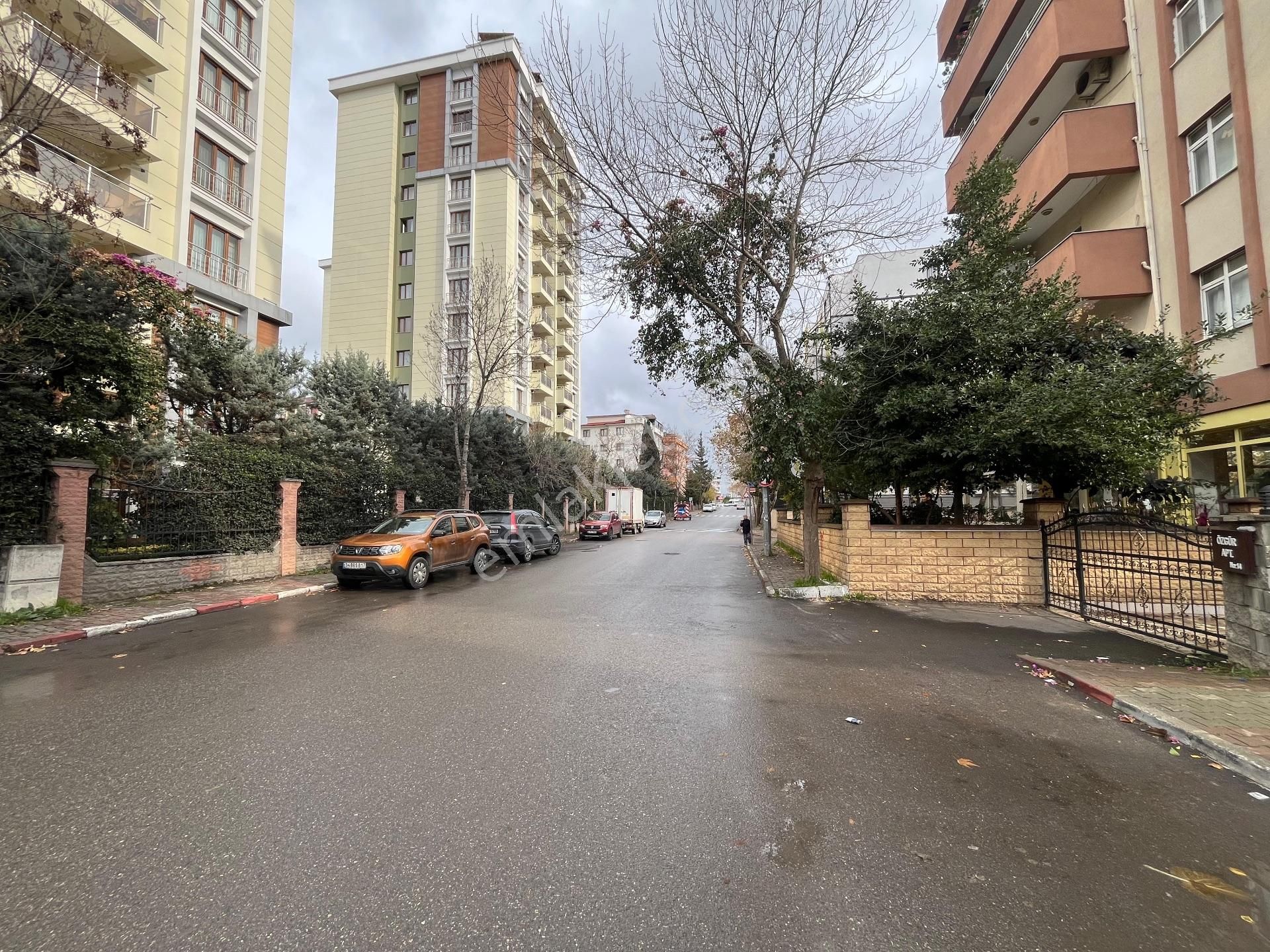 Karlıktepe'de Merkezi Konumda İskanlı 3+1 Satılık Daire - Görsel 3