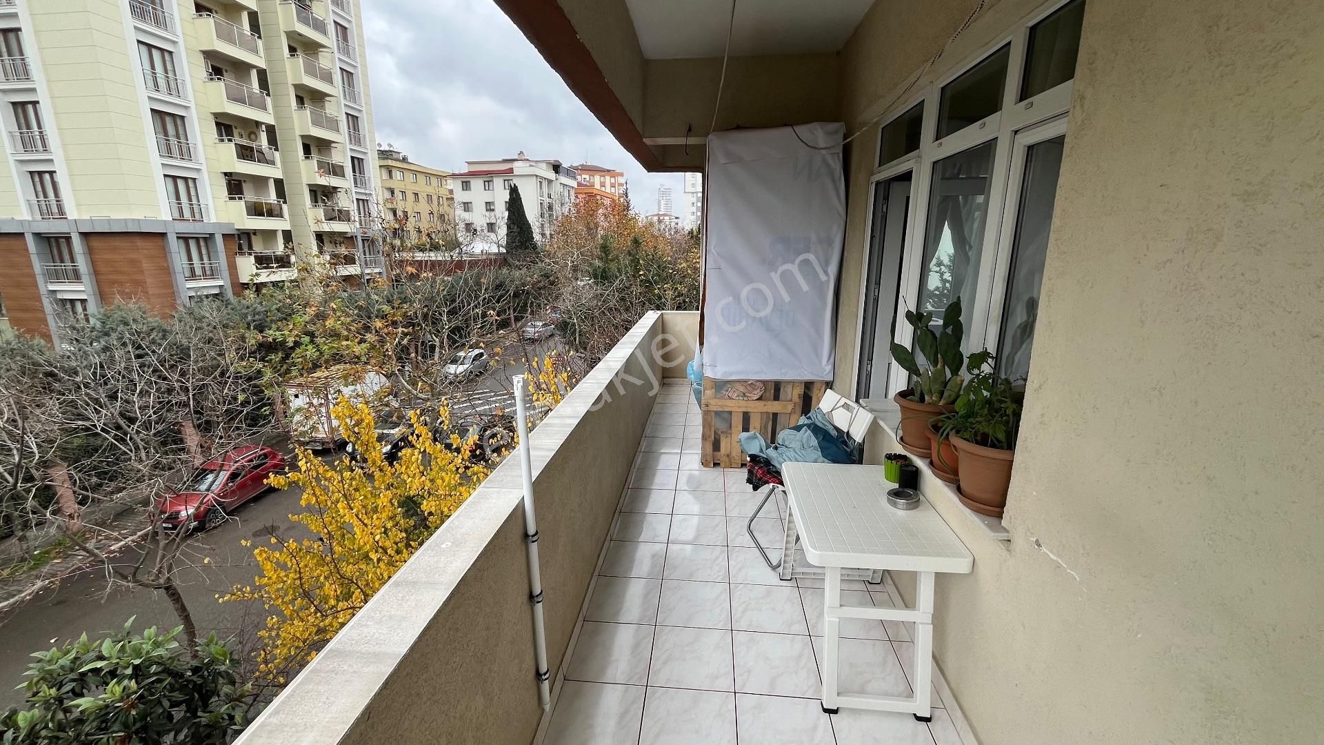 Karlıktepe'de Merkezi Konumda İskanlı 3+1 Satılık Daire - Görsel 24