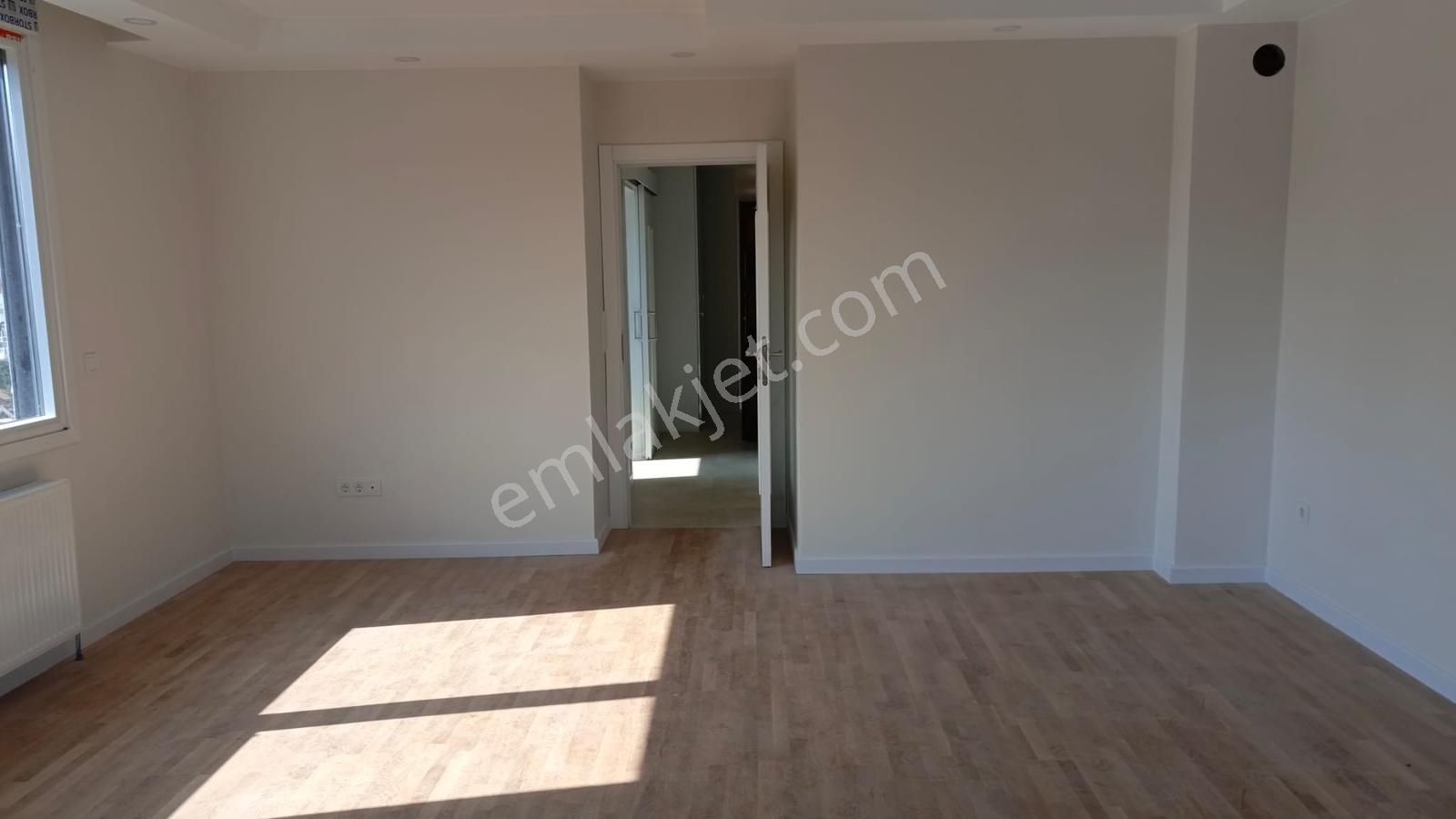 Özgürlüğün Yeşilliğini Gören Cephede, Sıfır,balkonlu, Ebeveynli - Görsel 5